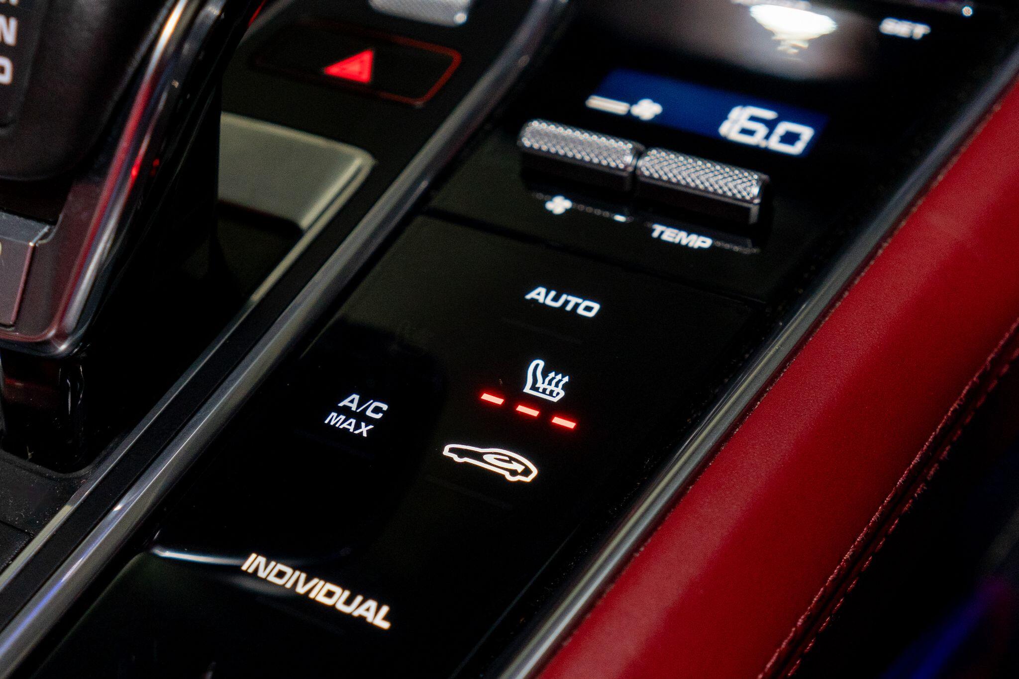 Porsche Panamera view 26