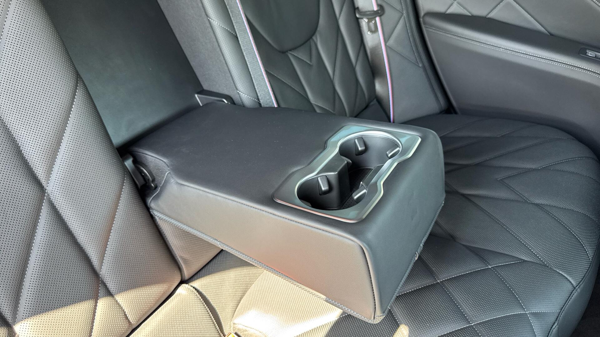 BMW XM view 71