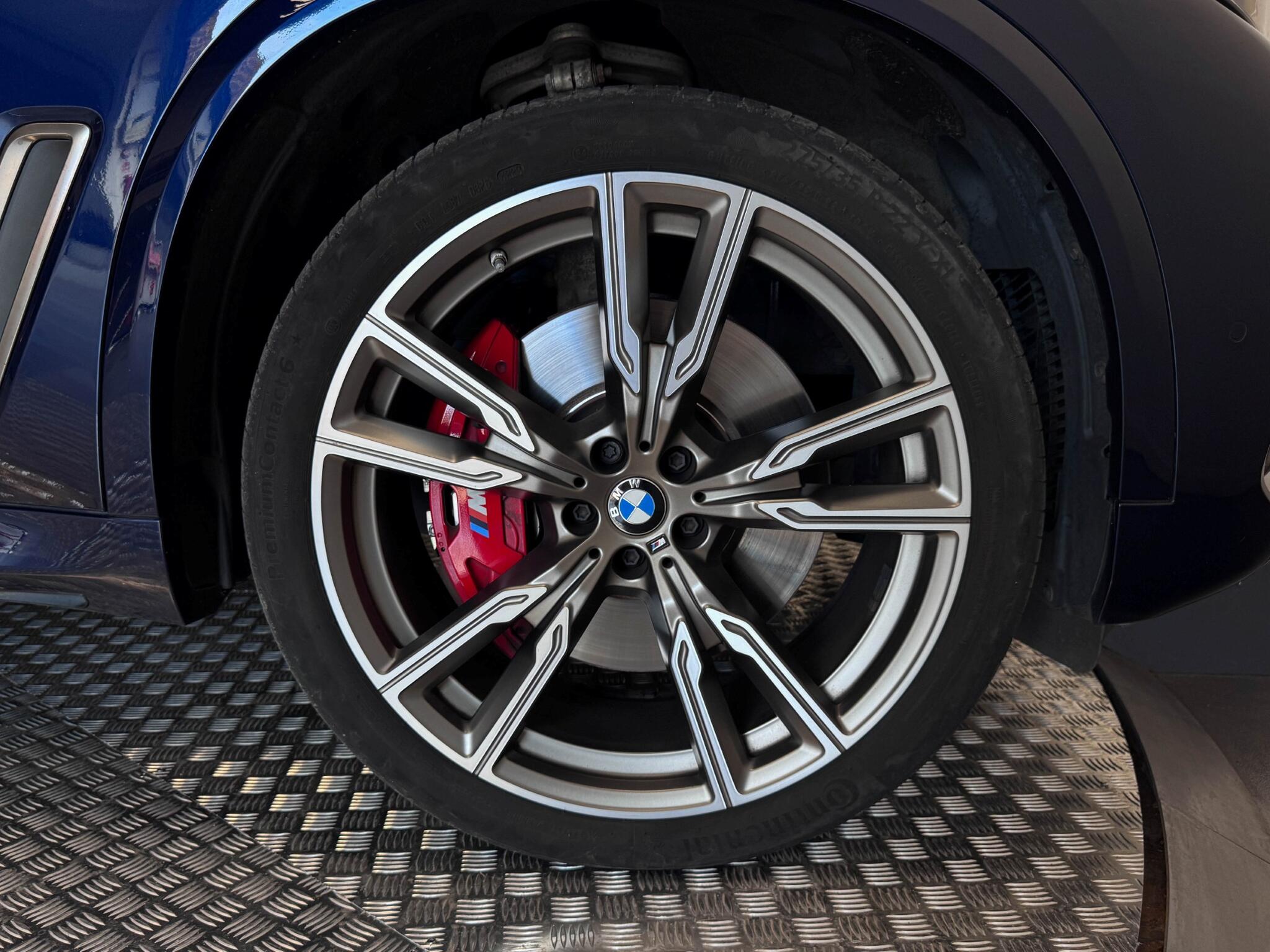 BMW X5 view 83