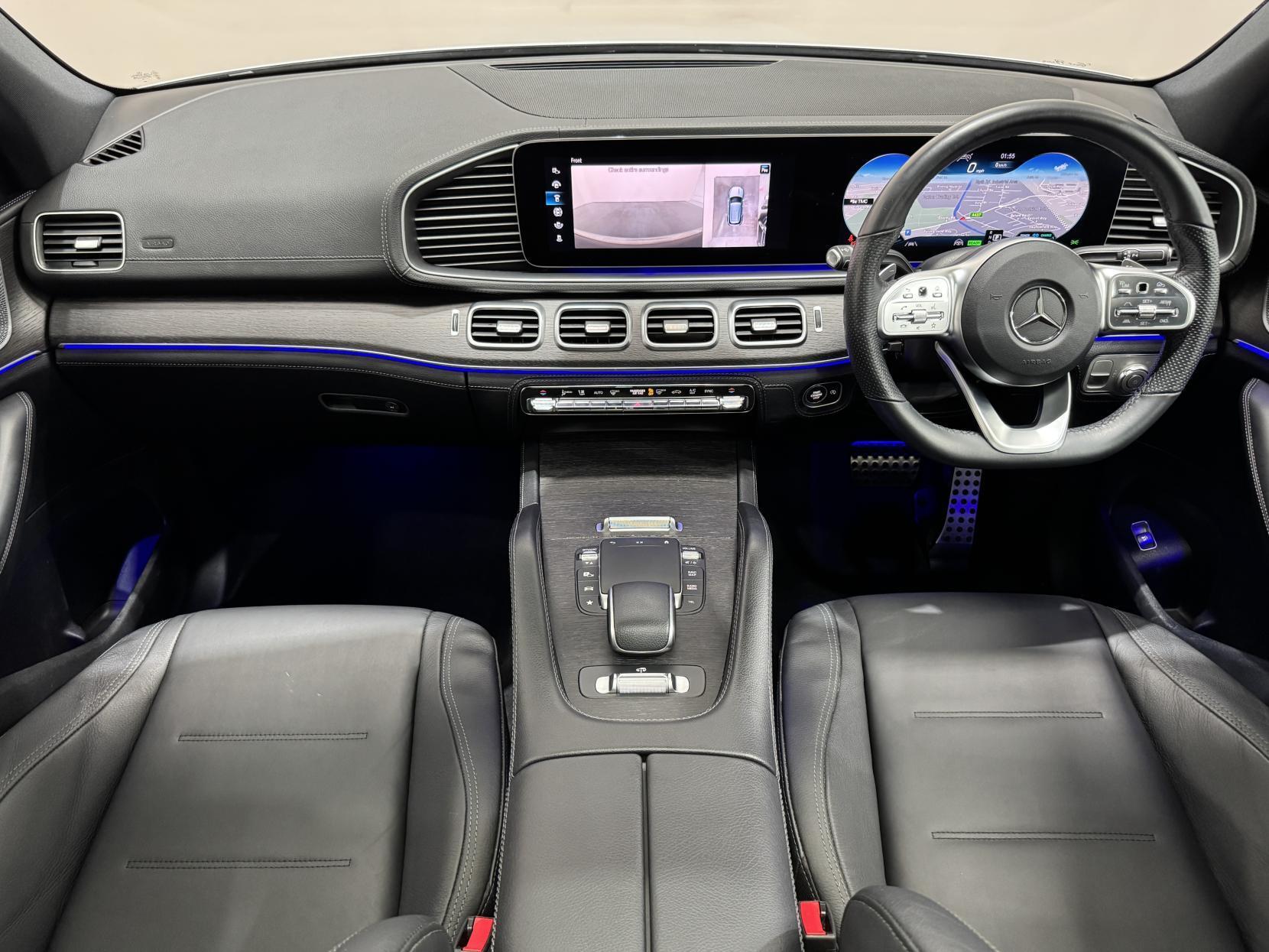 Mercedes-Benz Gle view 27