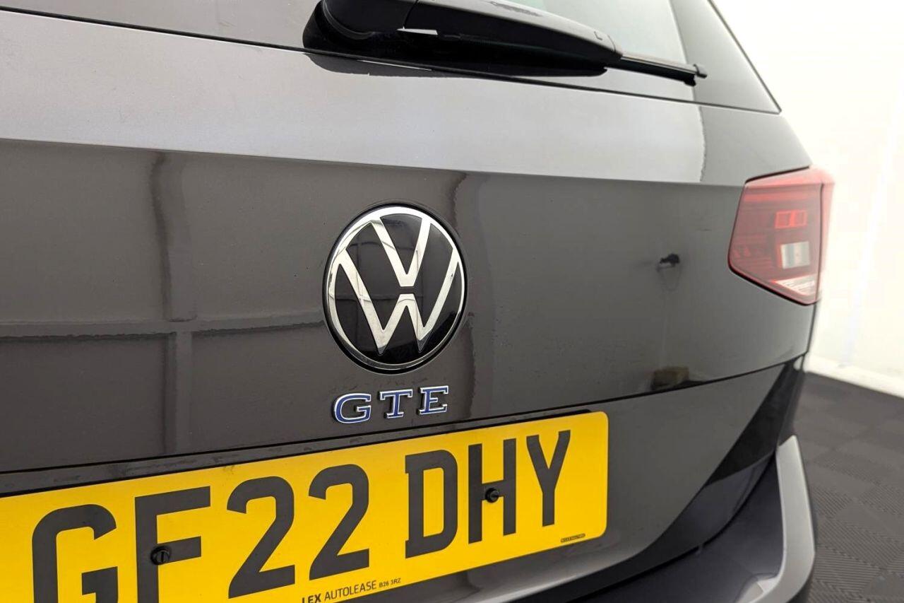 Volkswagen Passat view 50