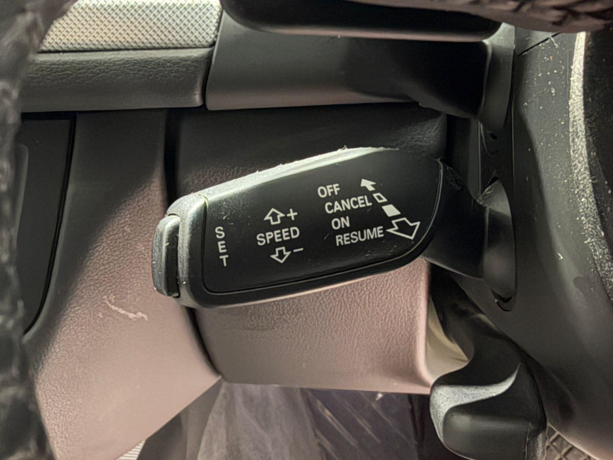 Audi A6 view 19