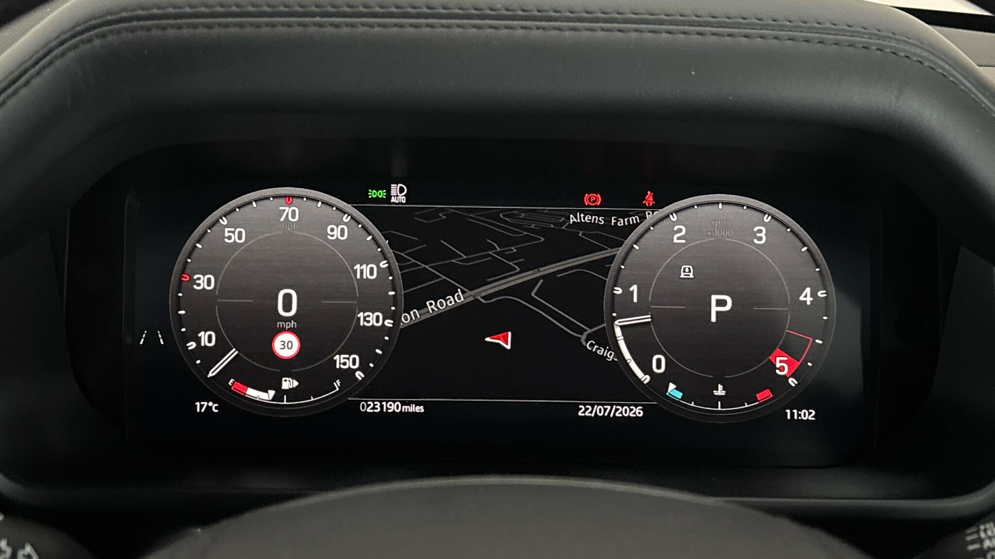 Land Rover Defender view 17