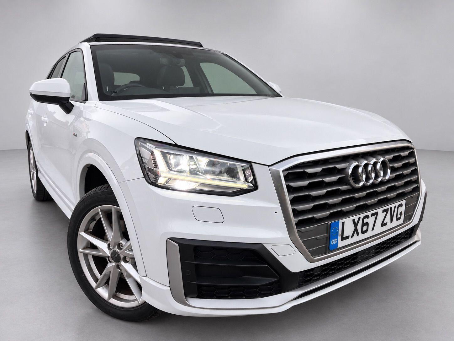 Audi Q2 view 4