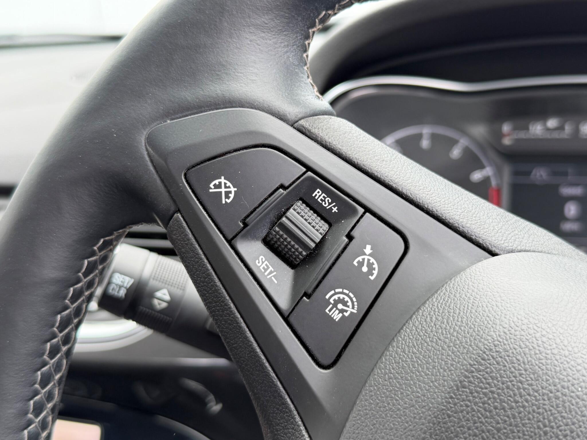 Vauxhall Corsa view 34