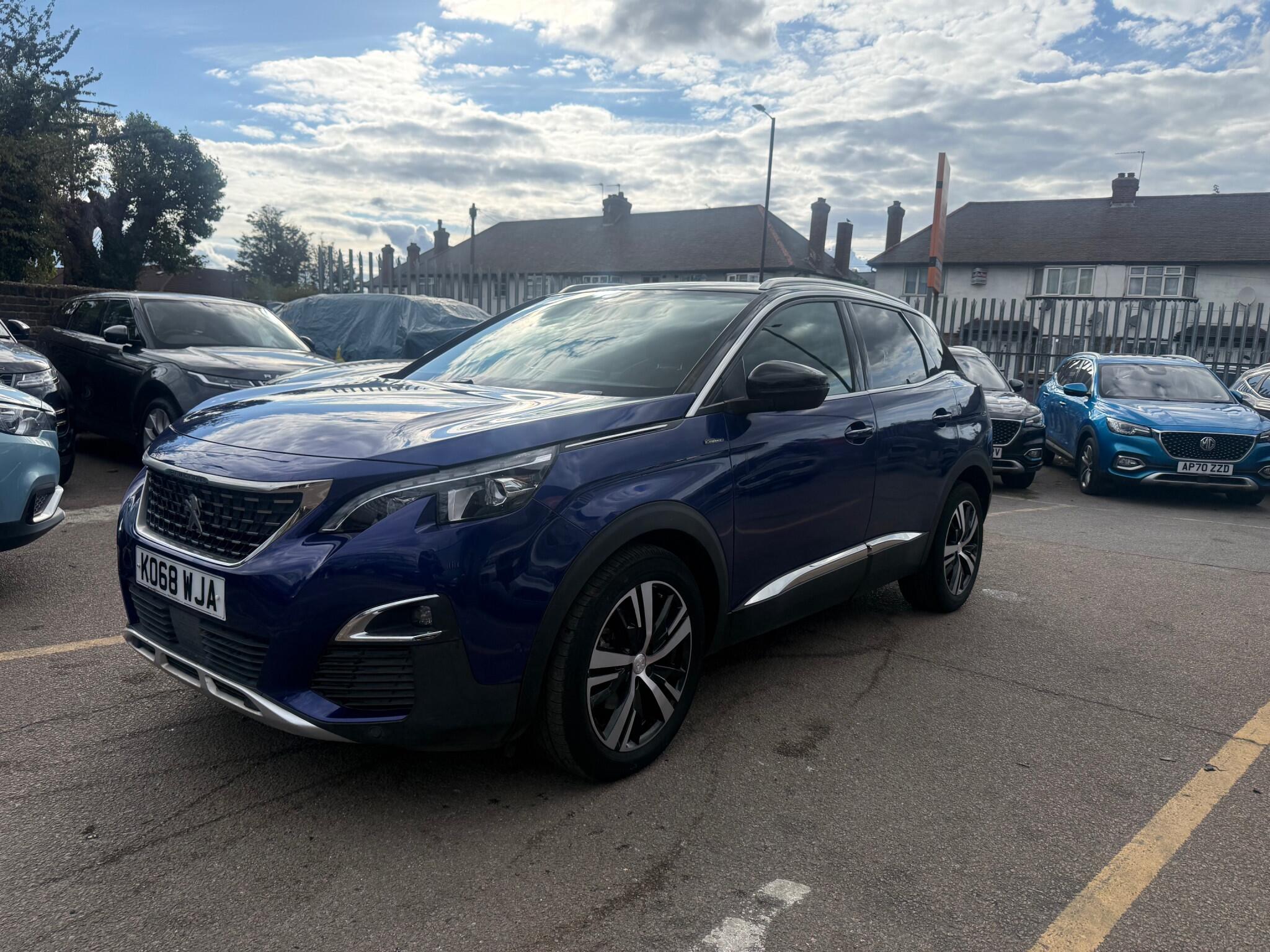 Peugeot 3008 view 6