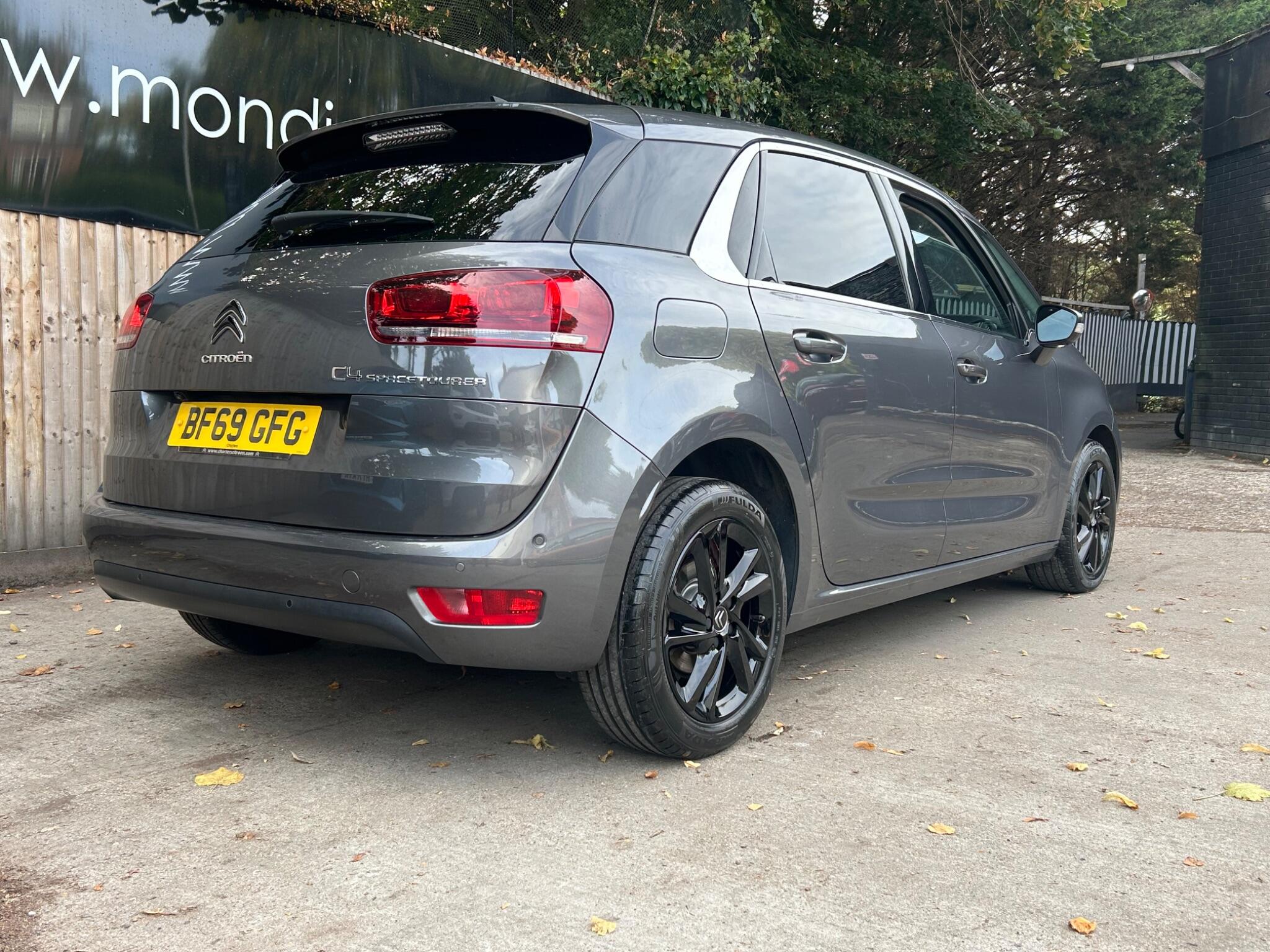 Citroen C4 Spacetourer view 16