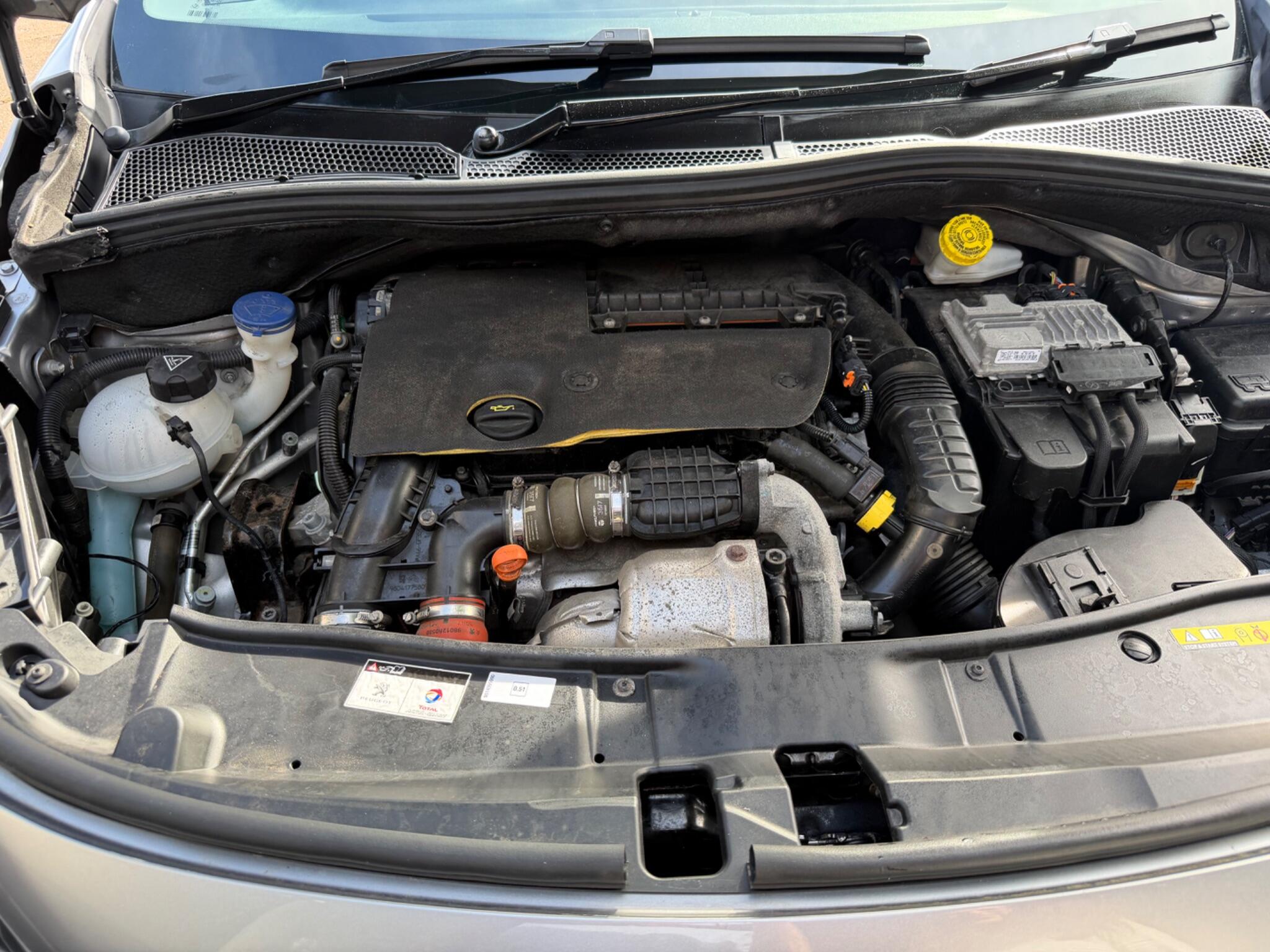 Peugeot 2008 view 21
