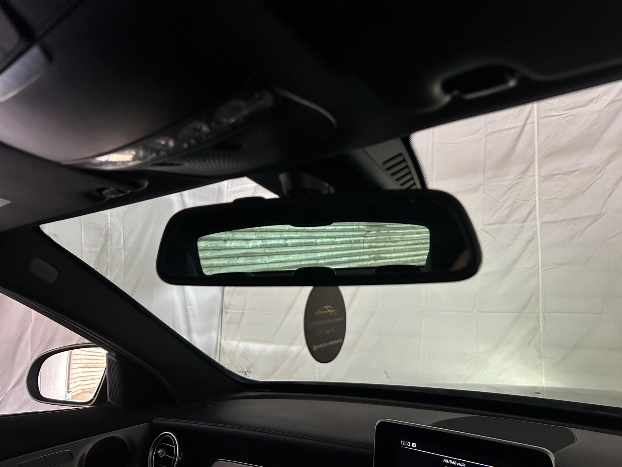 Mercedes-Benz C Class view 51