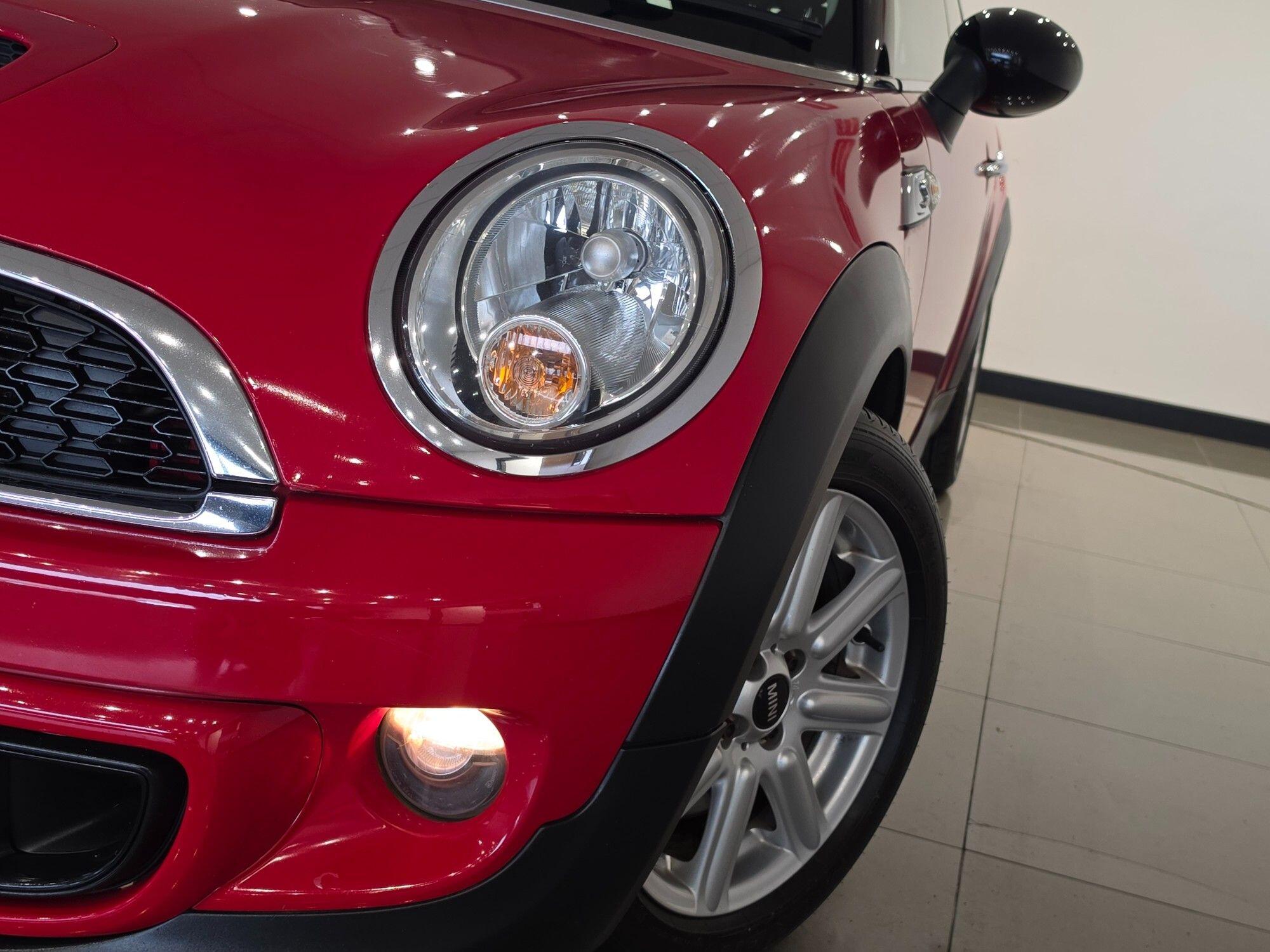 Mini Clubman view 14