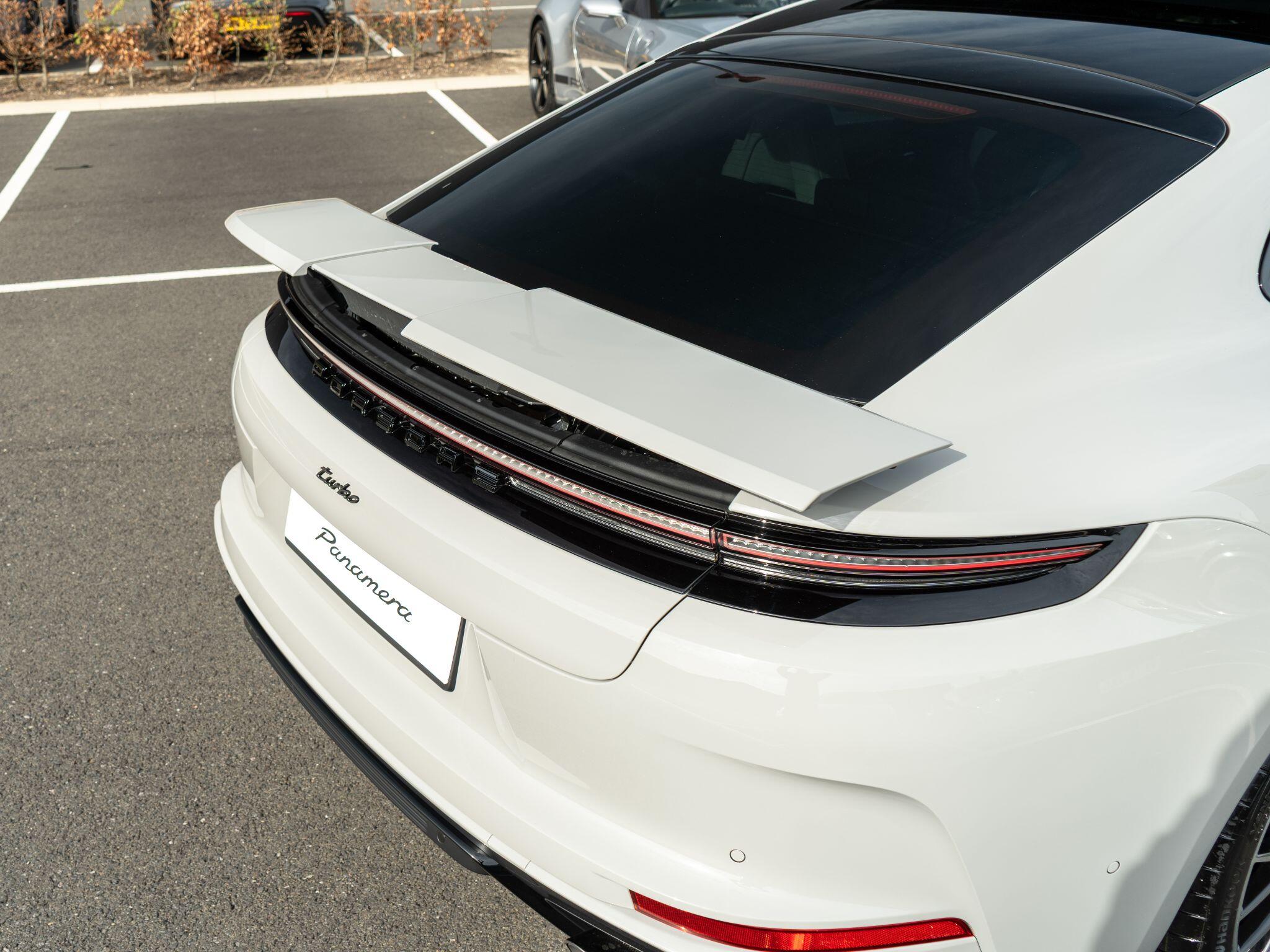 Porsche Panamera view 17
