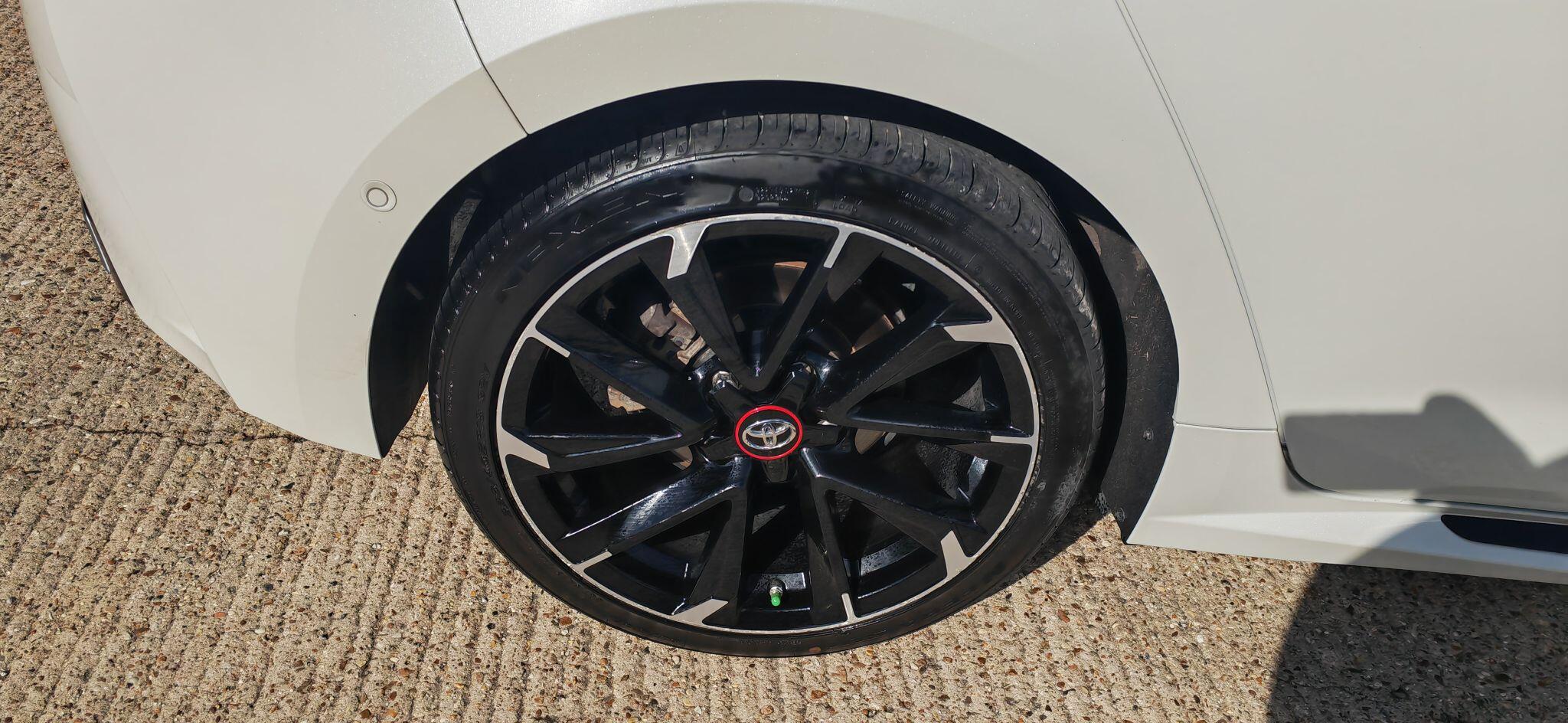 Toyota Corolla view 12