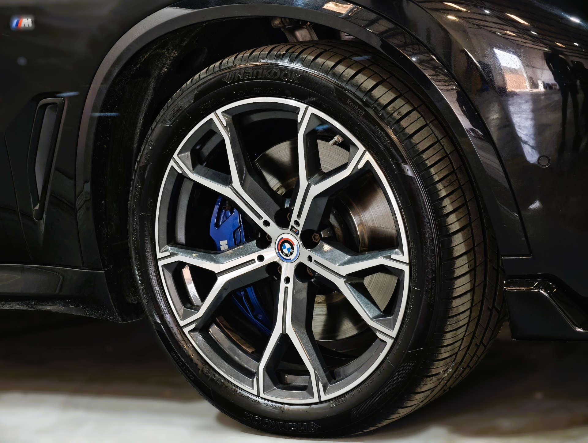 BMW X5 X5 view 13