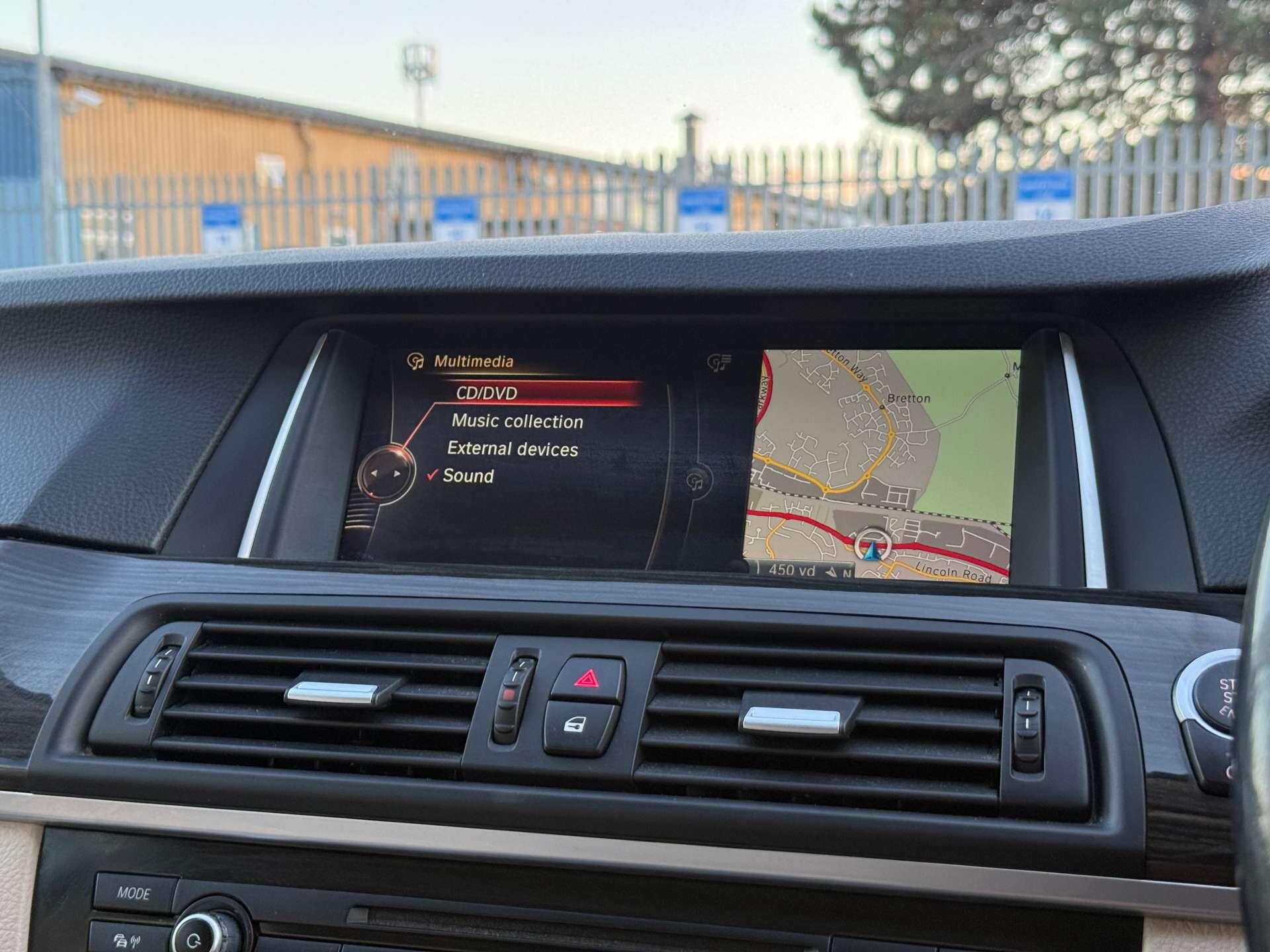 BMW 5 Series view 62