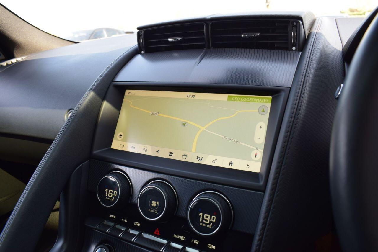 Jaguar F-Type view 19