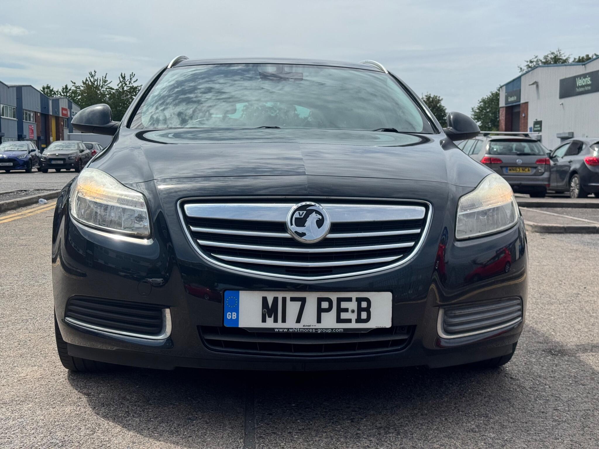 Vauxhall Insignia view 6