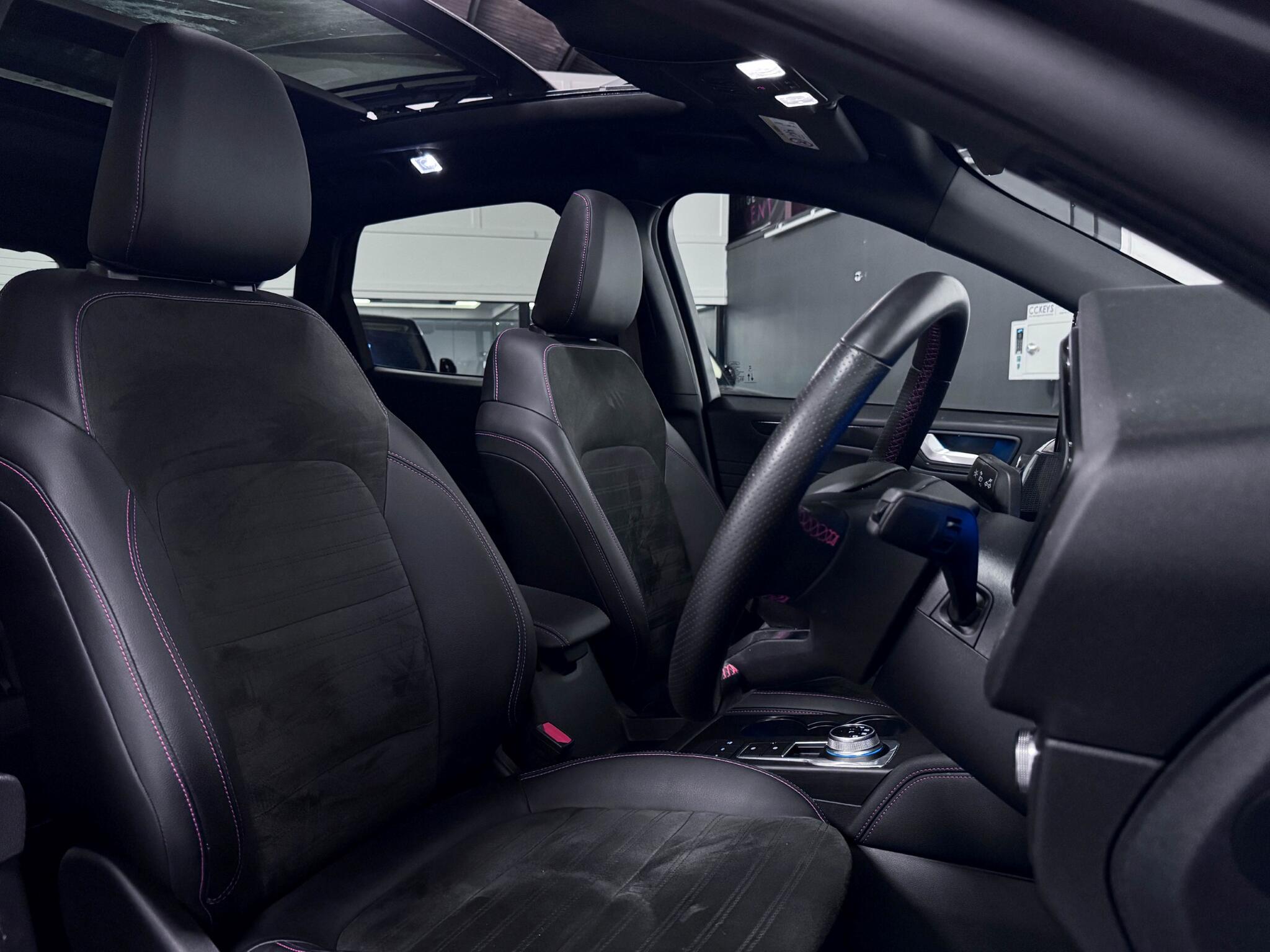 Ford Kuga view 24
