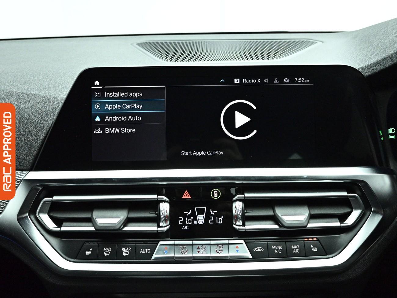 BMW 3 Series view 16