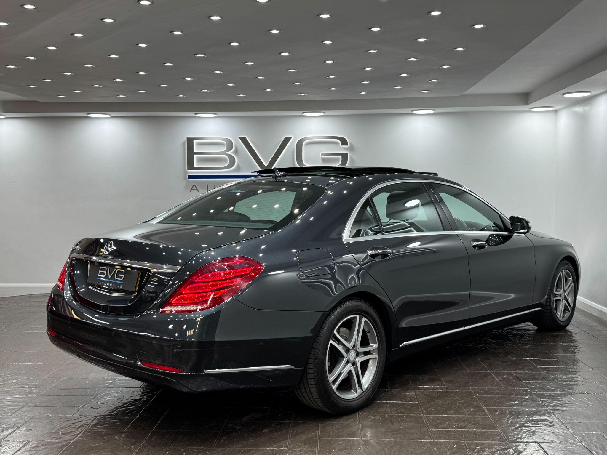 Mercedes-Benz S-Class view 11