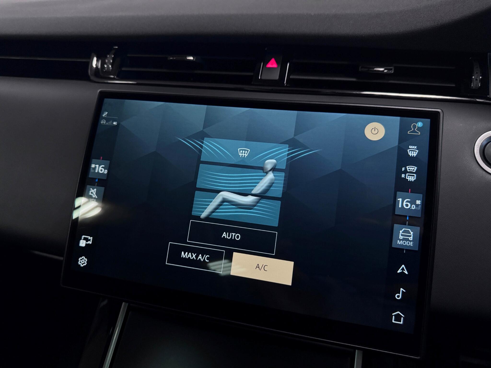 Land Rover Range Rover Evoque view 59