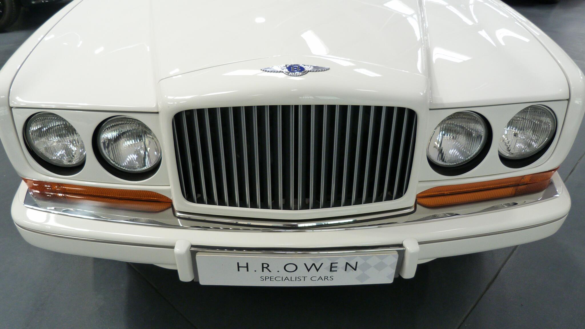 Bentley Azure view 32