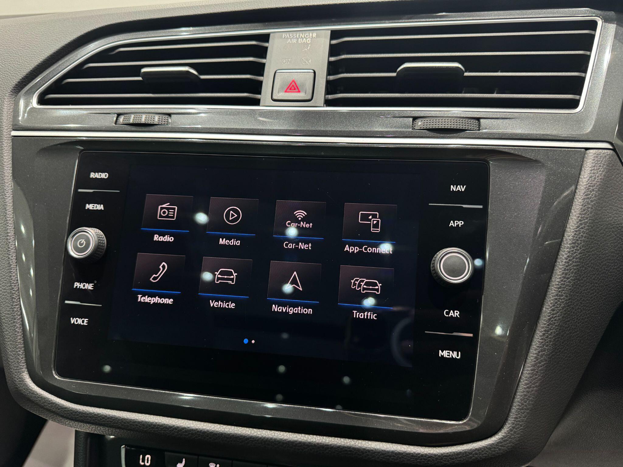 Volkswagen Tiguan view 43