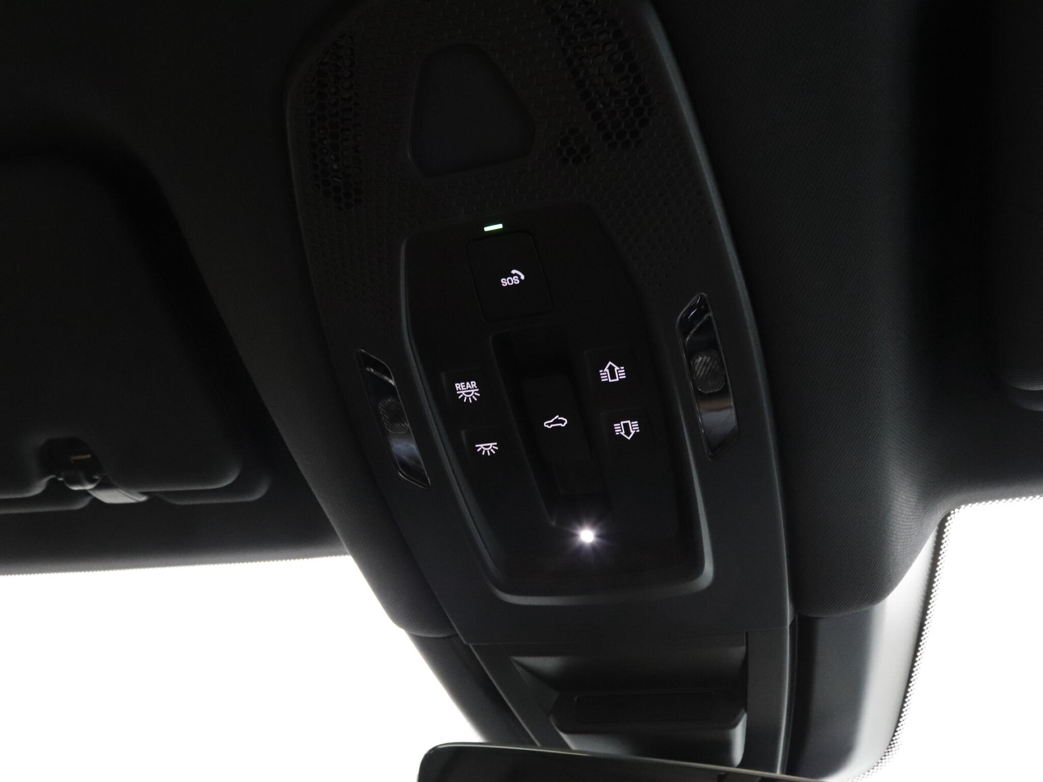 Porsche Cayenne view 32