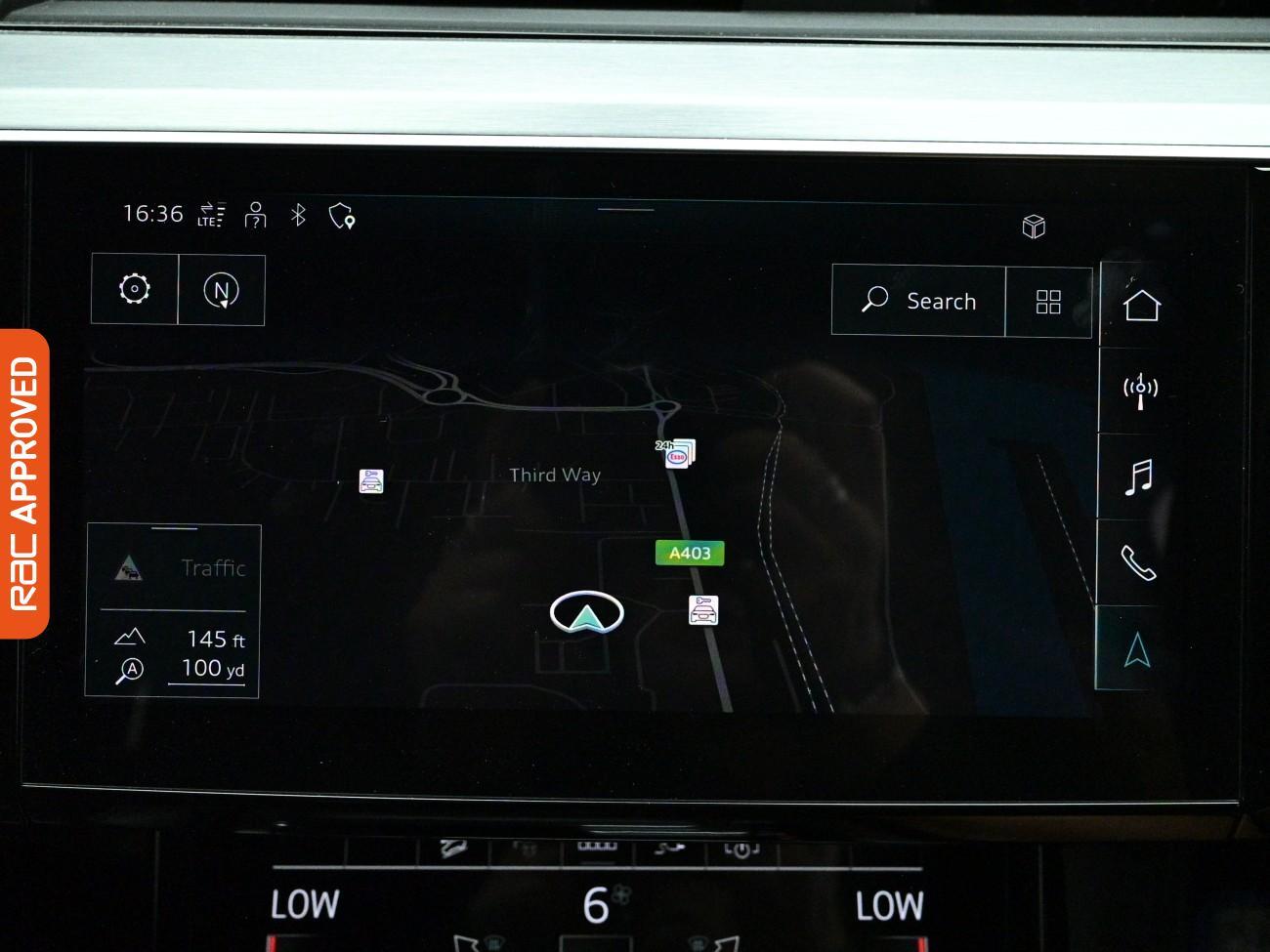 Audi E-Tron view 18