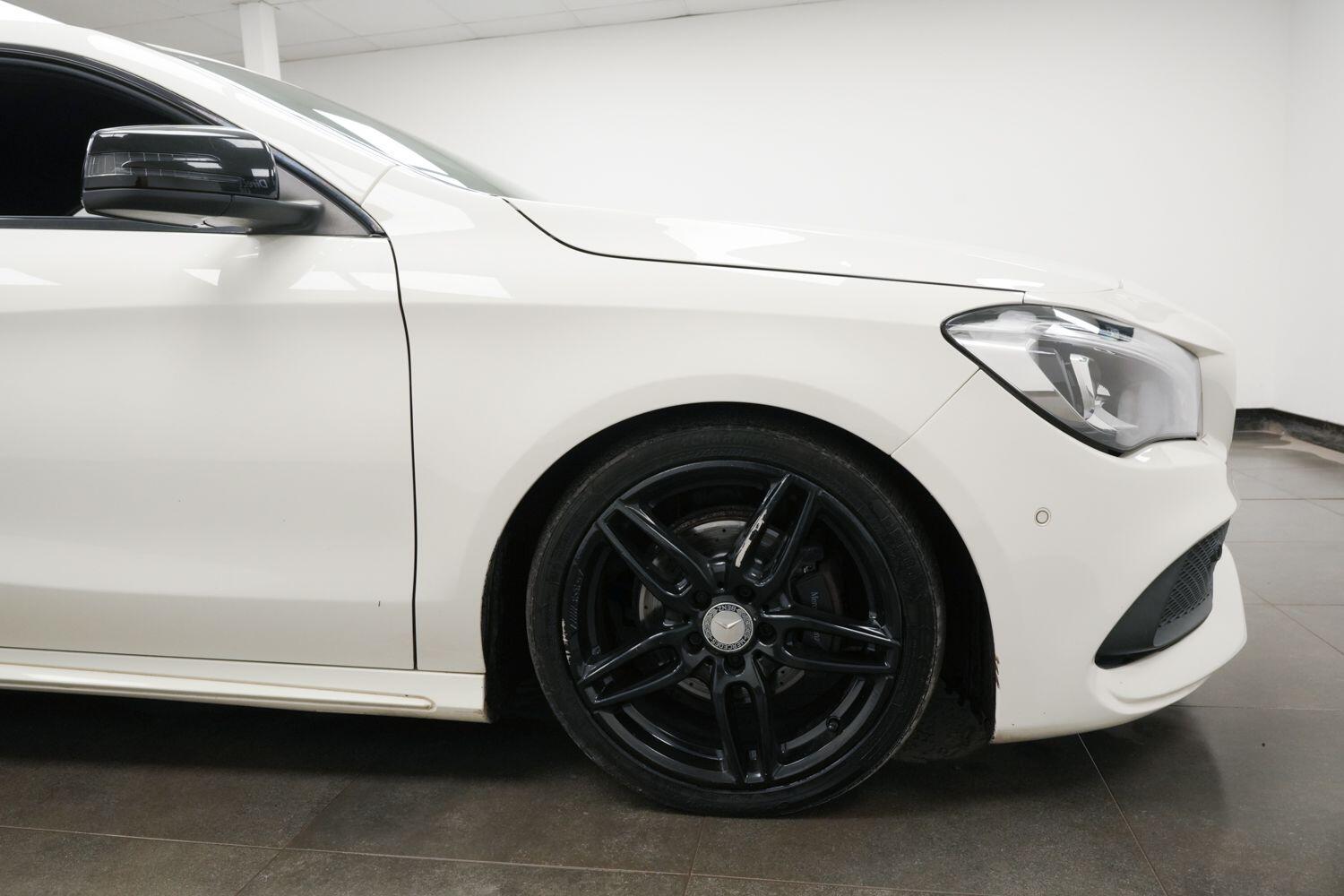 Mercedes-Benz Cla view 15