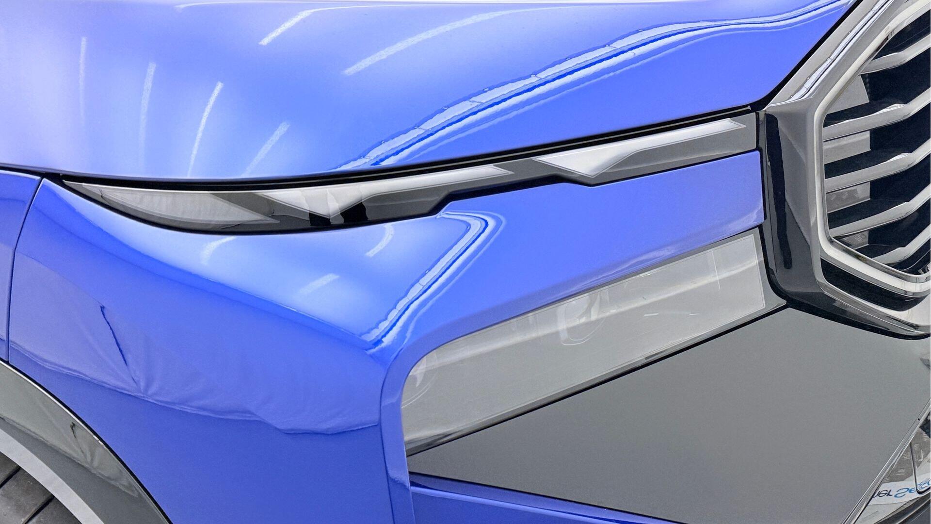 BMW XM view 23