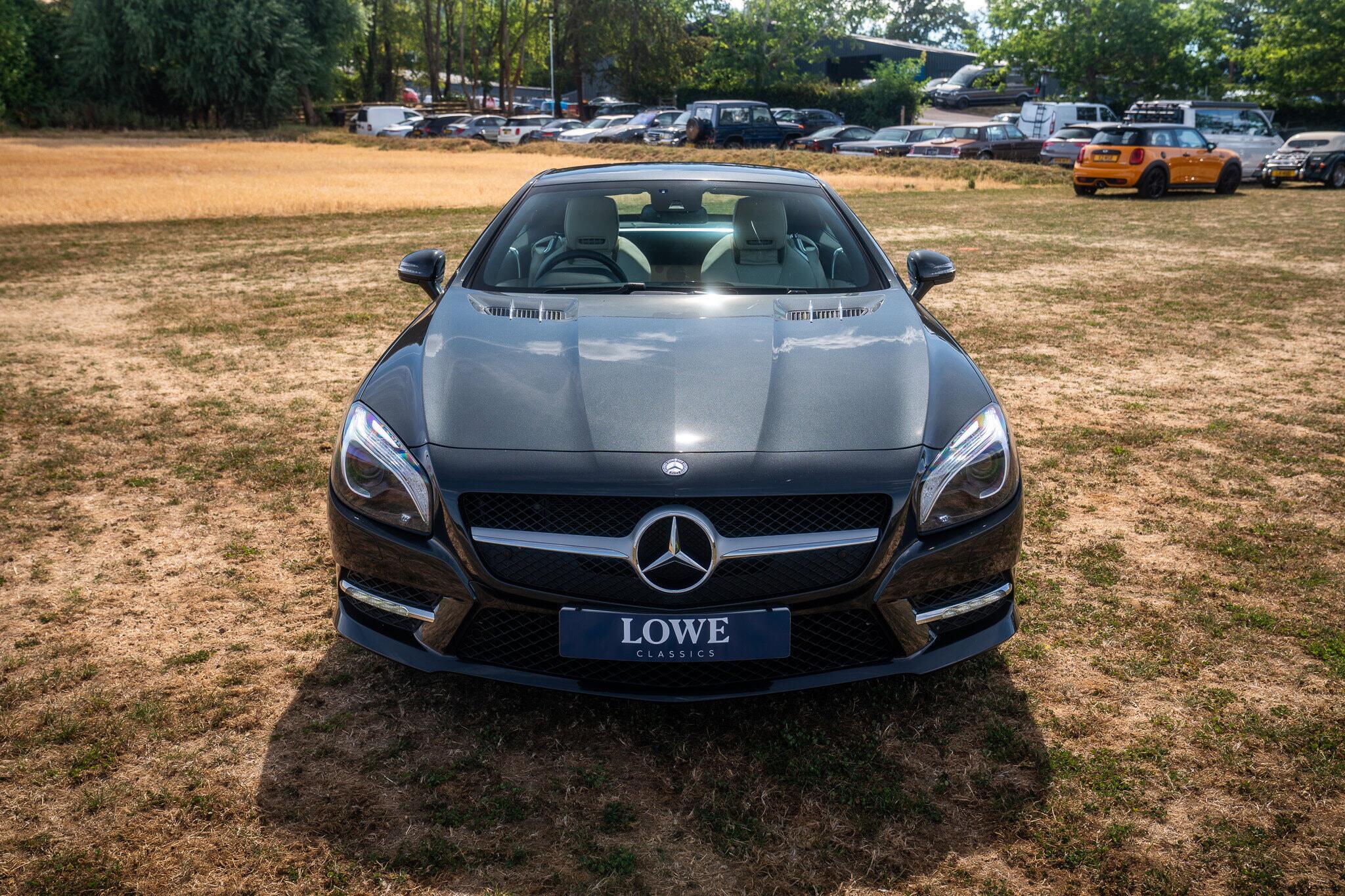 Mercedes-Benz SL view 2