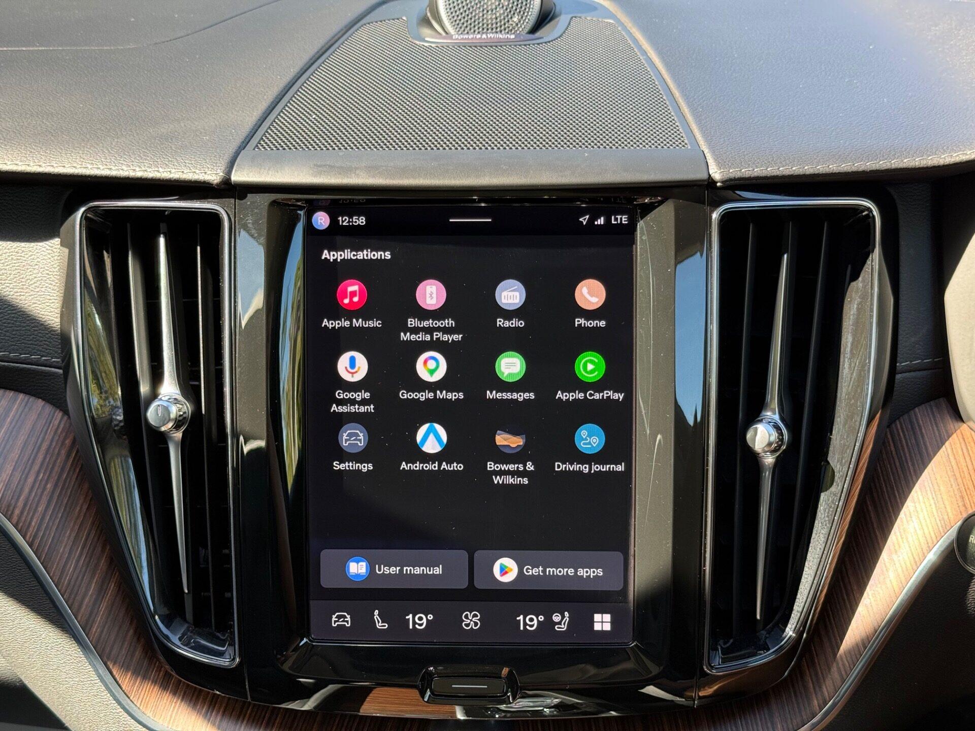 Volvo XC60 view 49