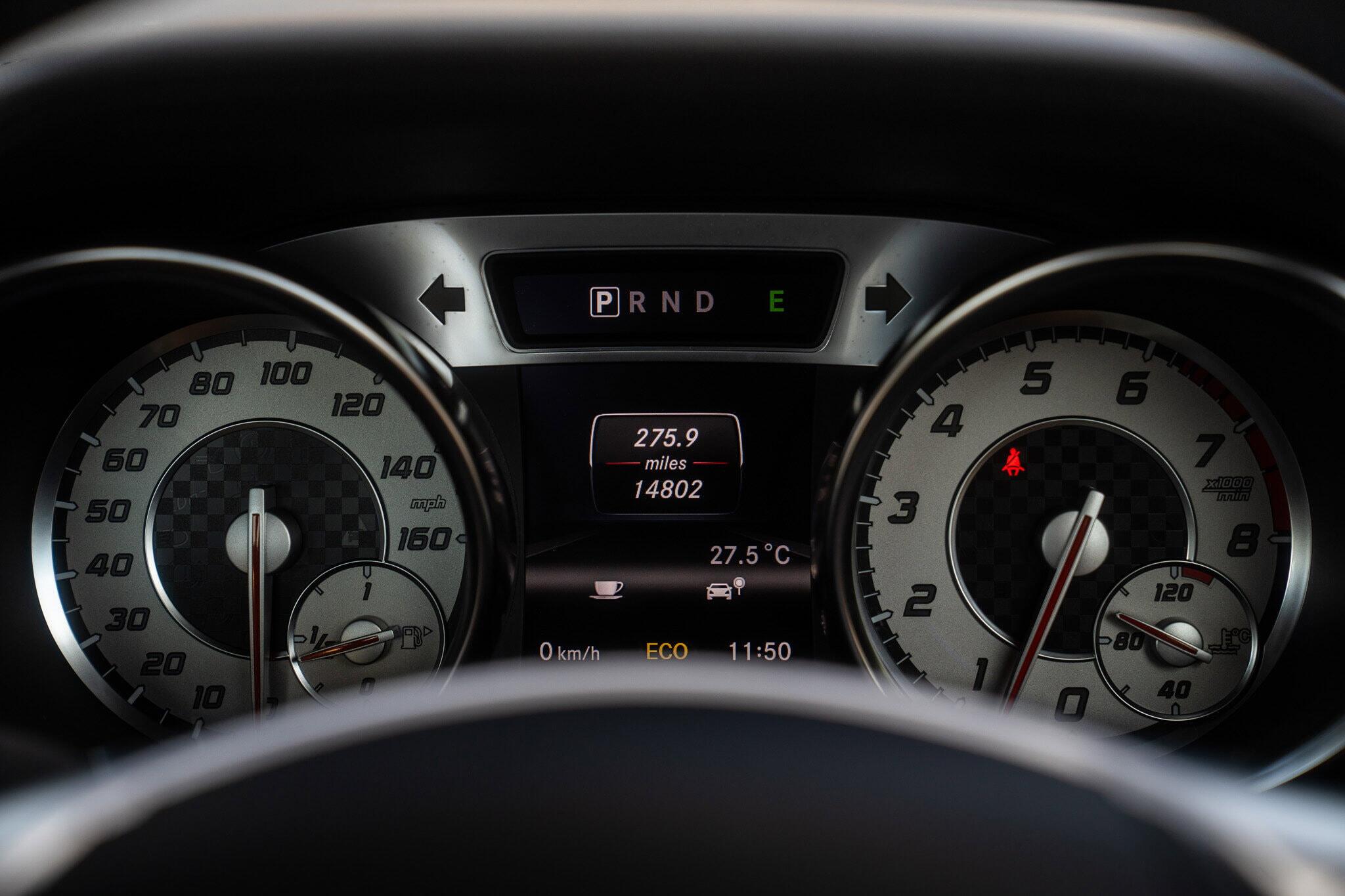 Mercedes-Benz SL view 42