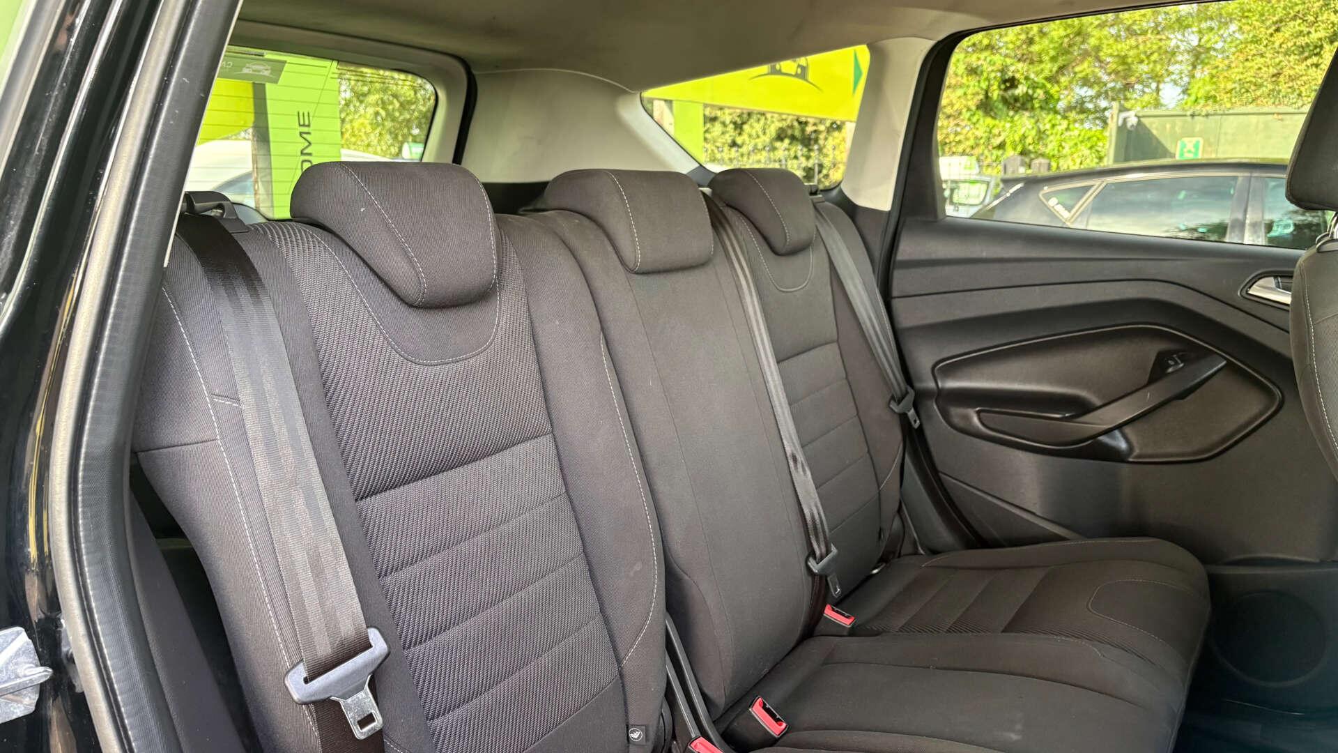 Ford Kuga view 9