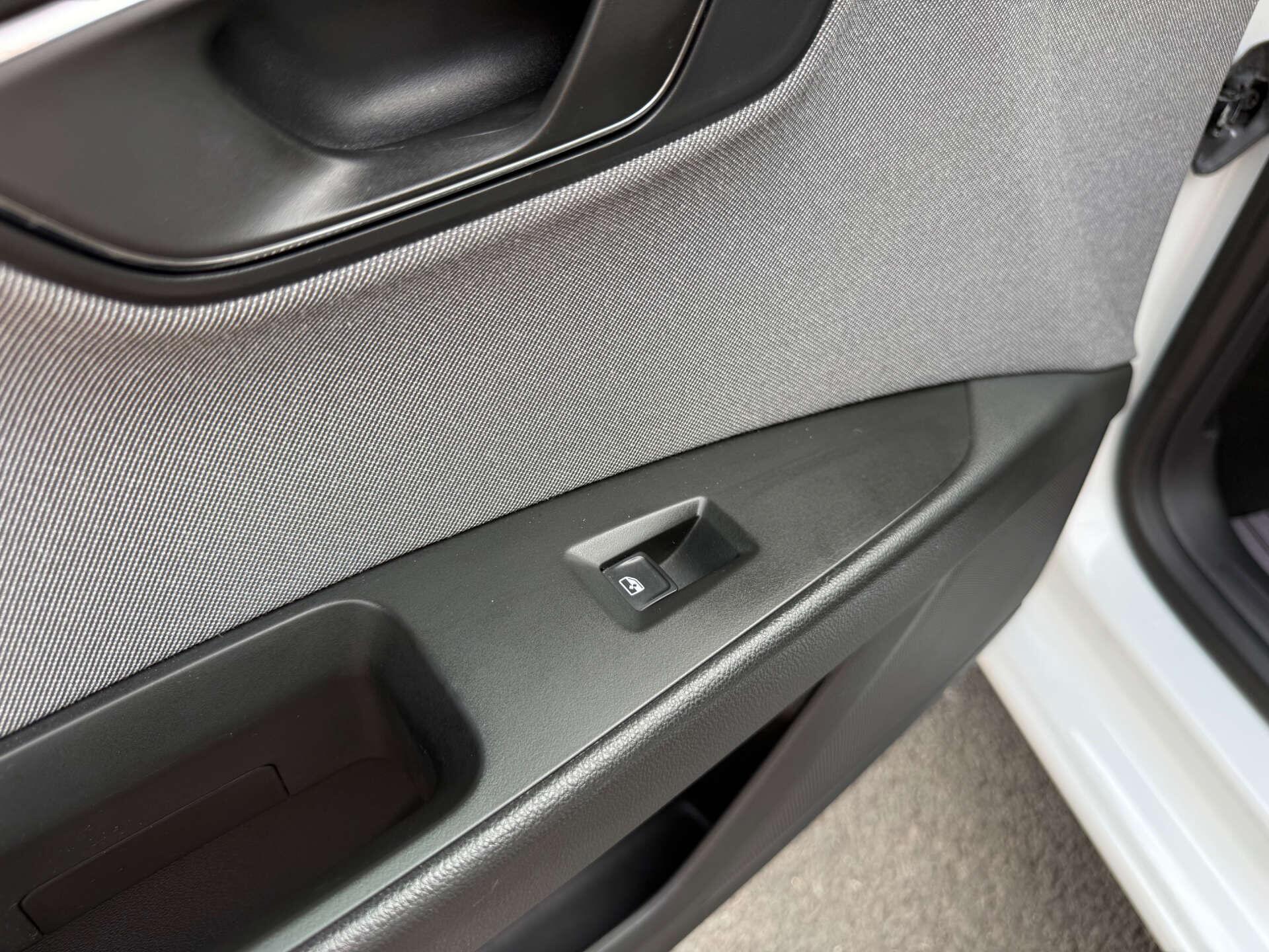 Seat Leon view 75