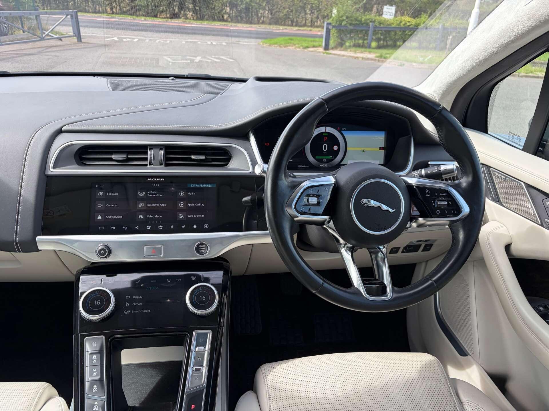 Jaguar I-Pace view 2