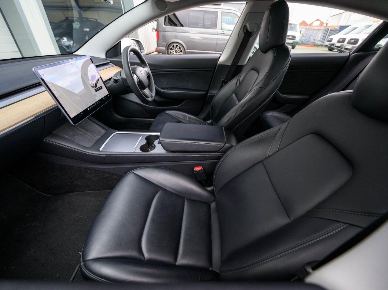 Tesla Model 3 view 15