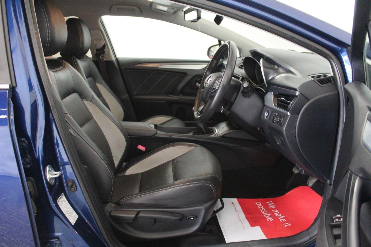 Toyota Avensis view 31