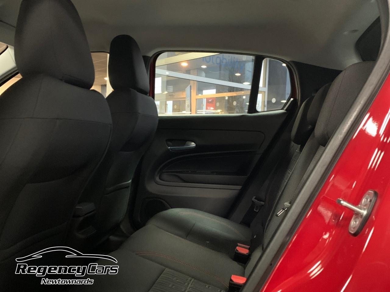 Fiat 600e view 4