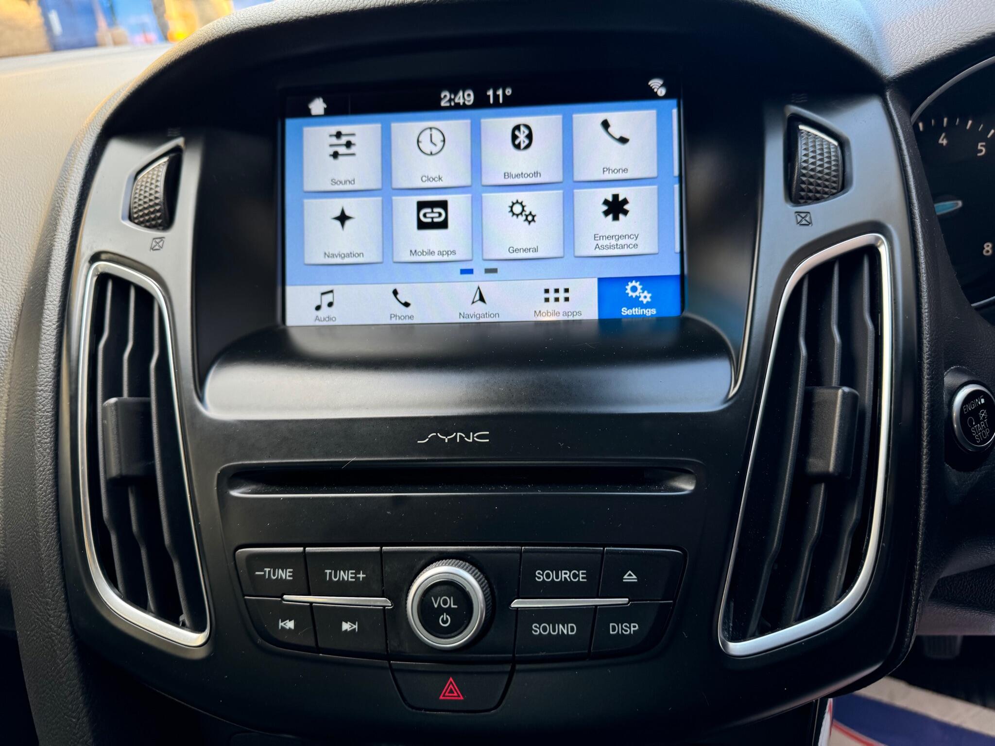 Ford Focus view 20