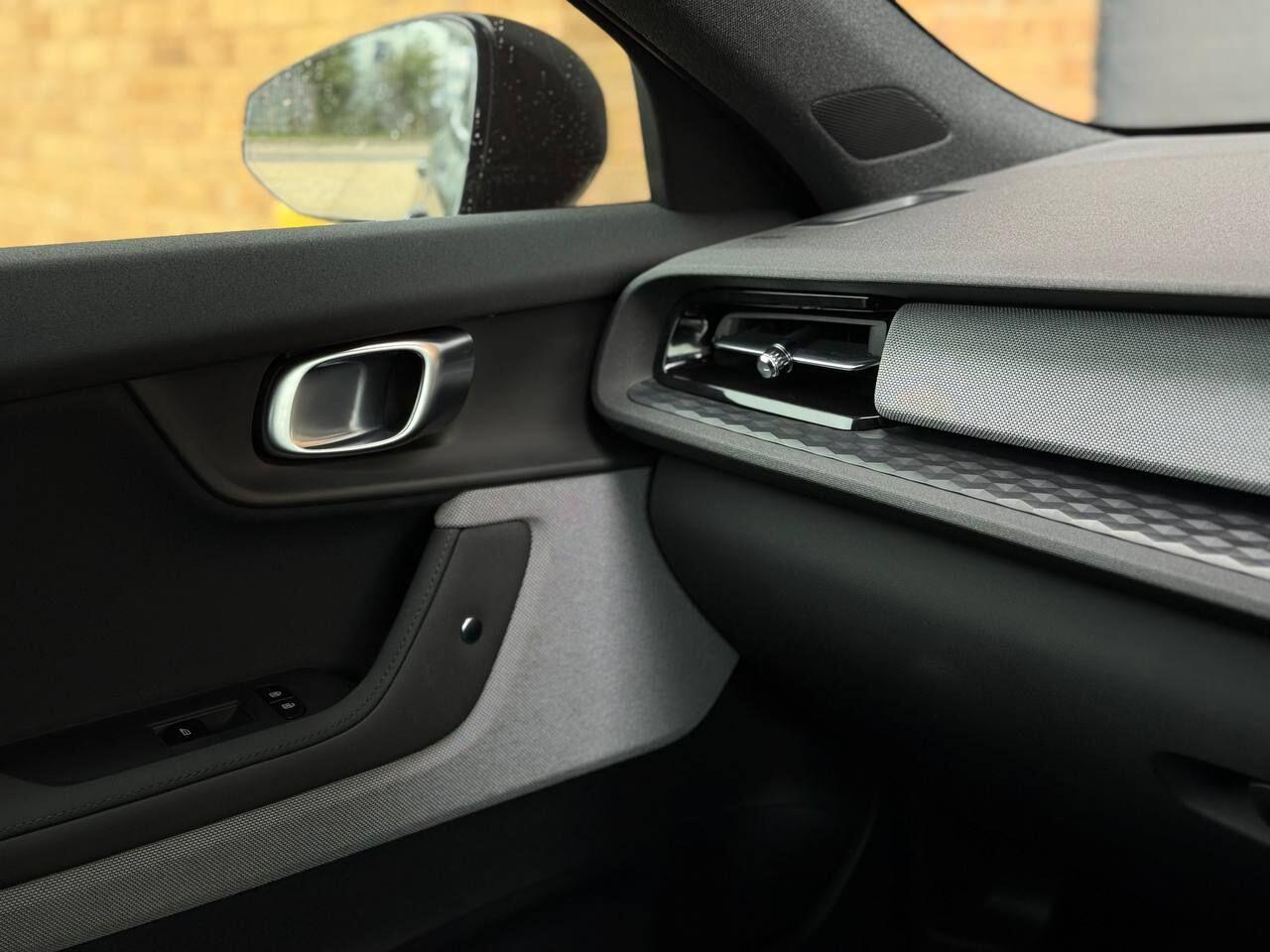 Polestar 2 view 43