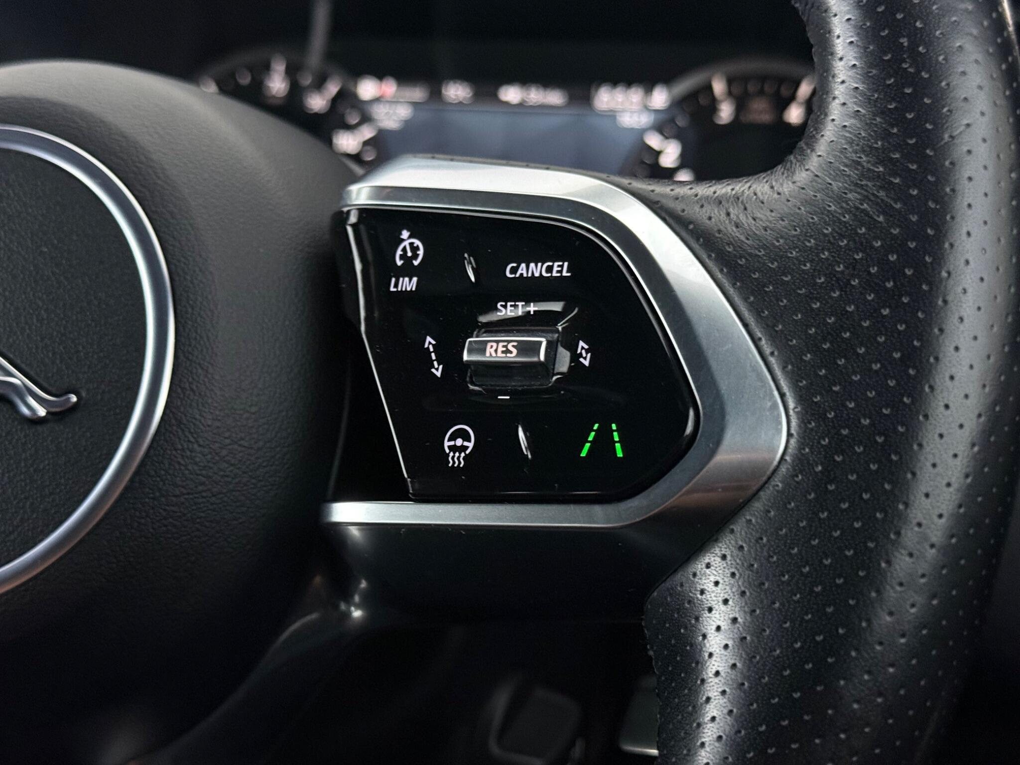 Jaguar F-Pace view 17