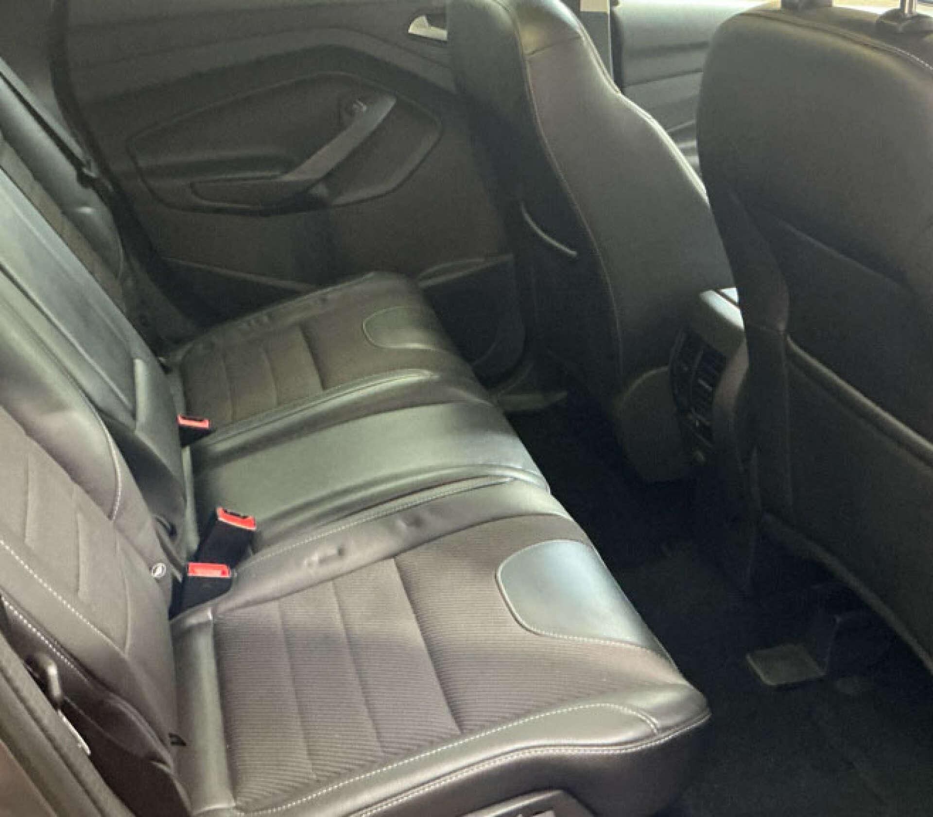 Ford Kuga view 5
