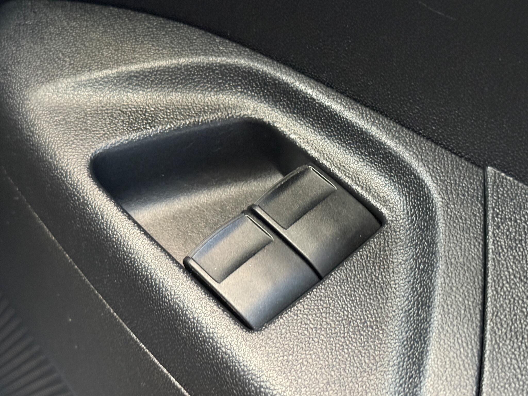 Peugeot 108 - Image 64