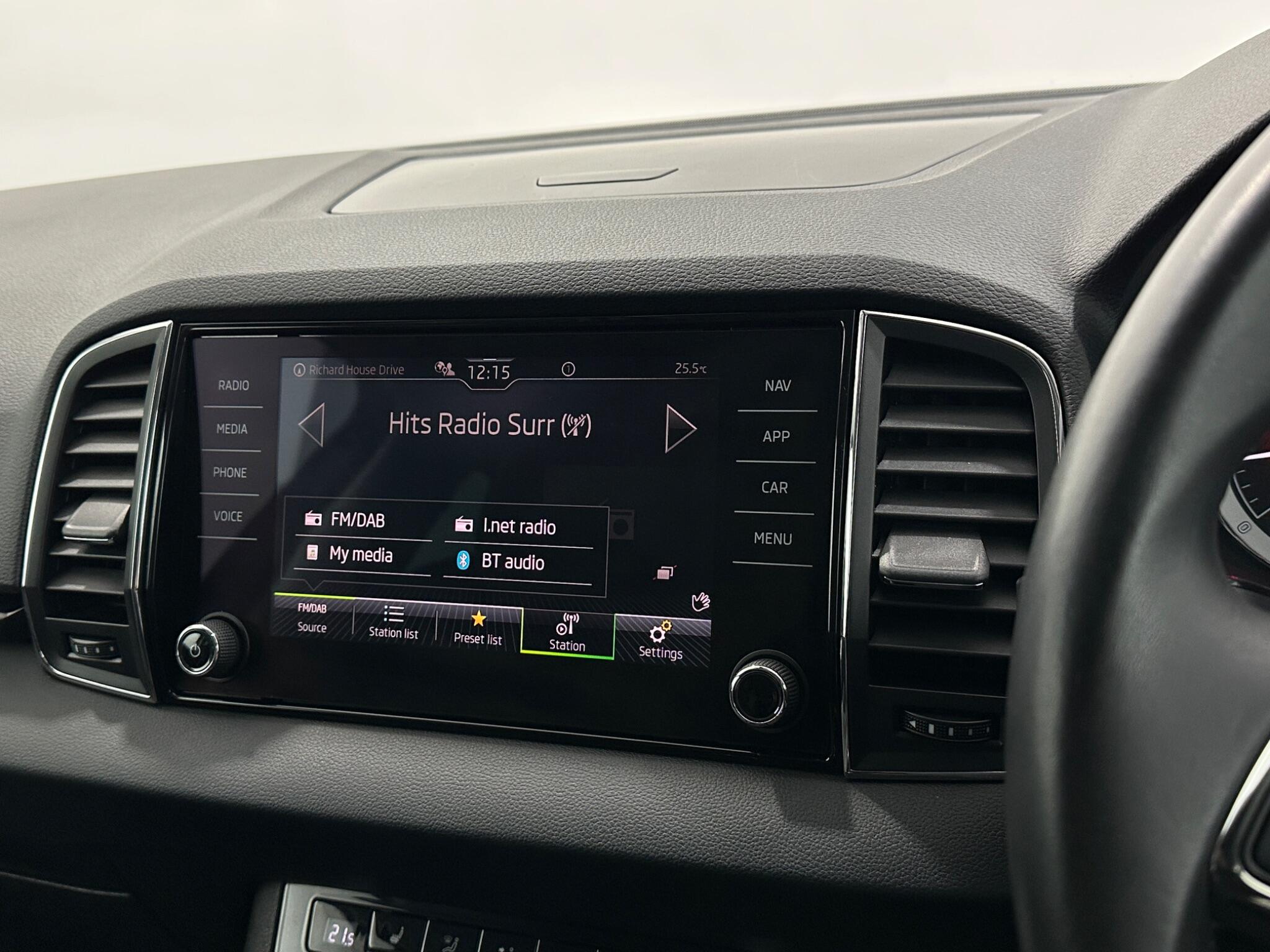Skoda Karoq view 25