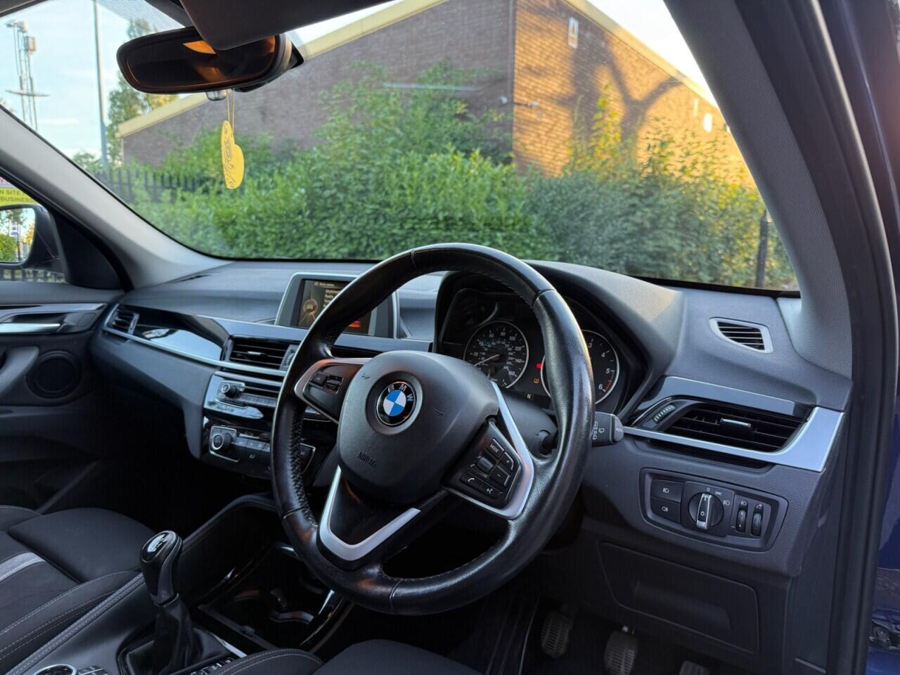 BMW X1 view 11