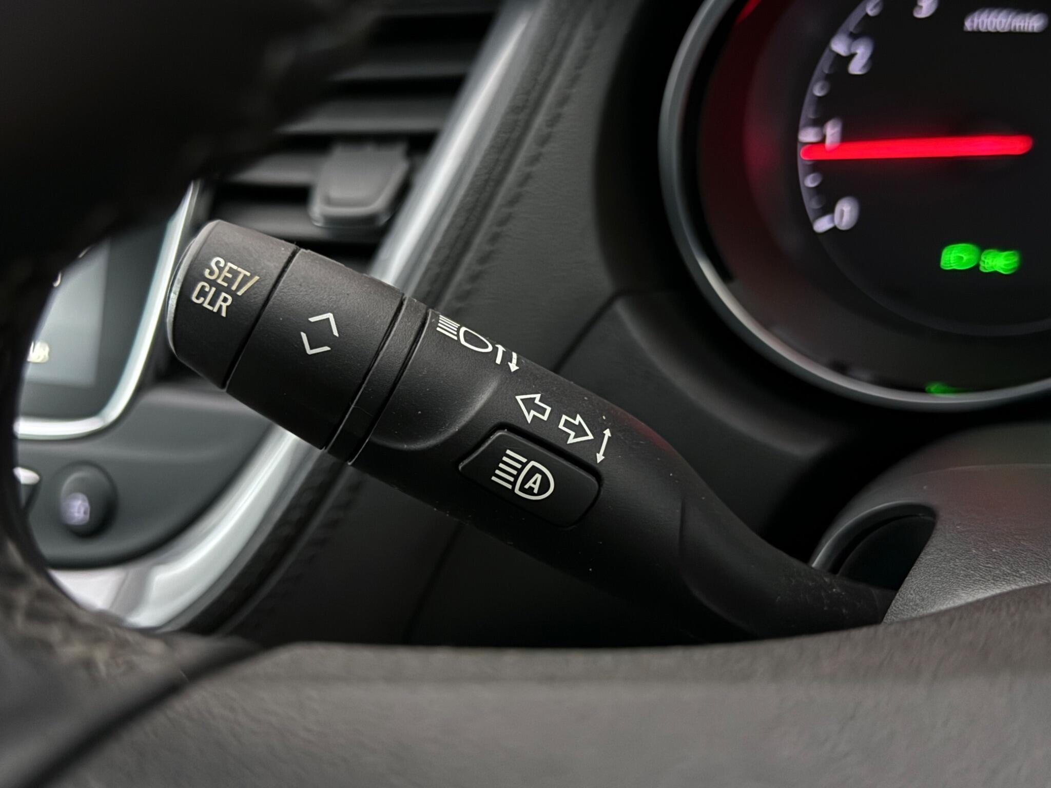 Vauxhall Grandland X view 18