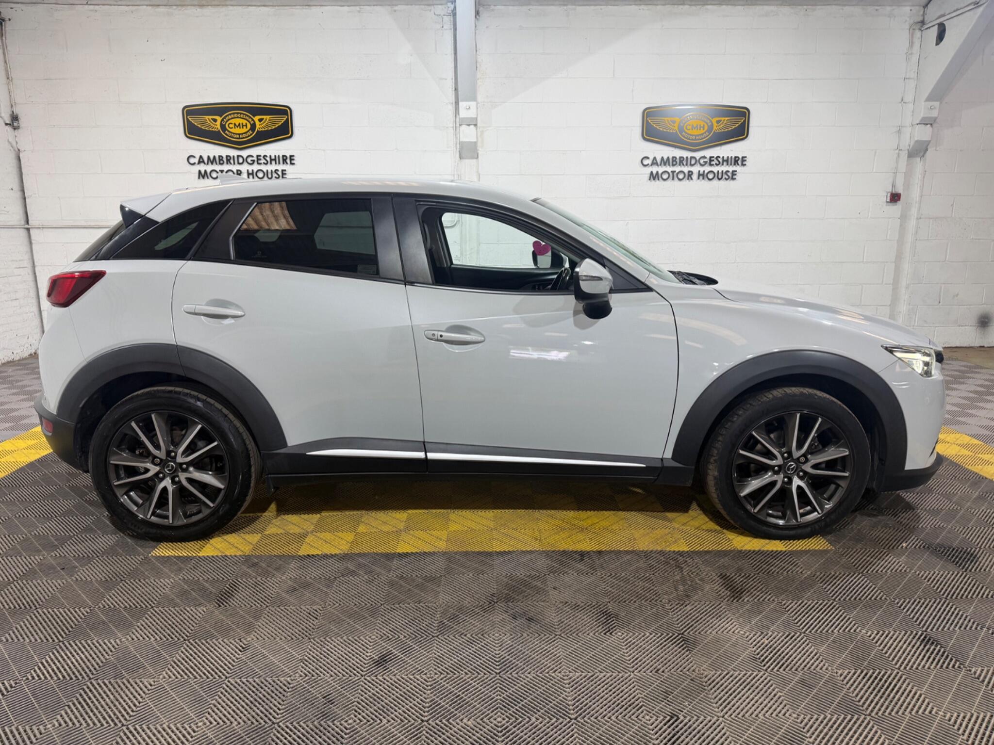 Mazda Skyactiv-G view 14