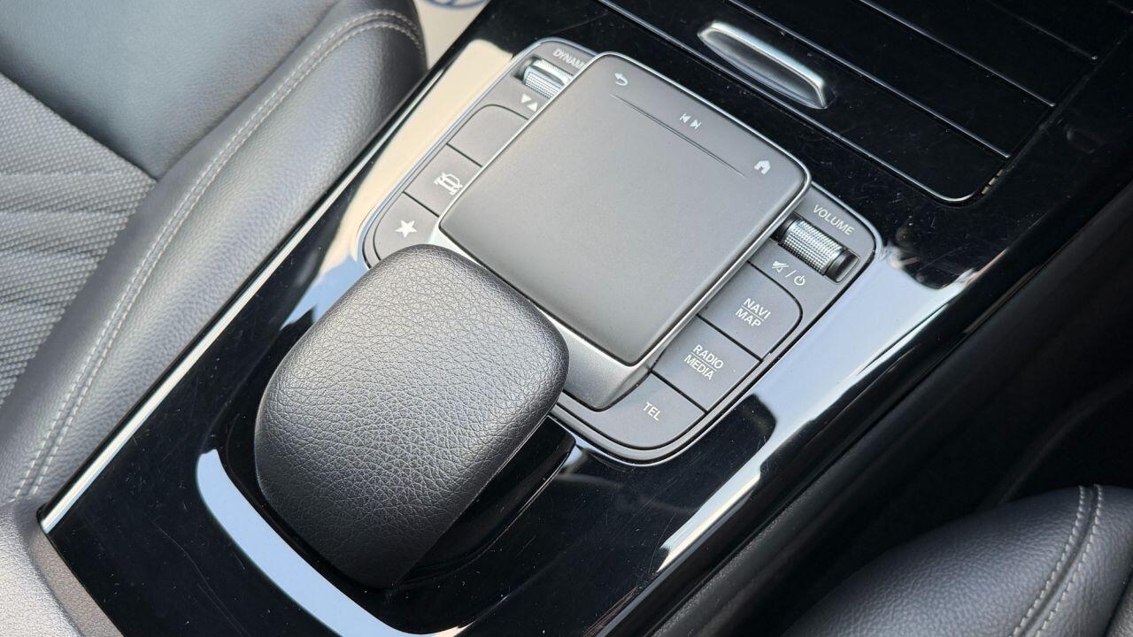 Mercedes-Benz A-Class view 22