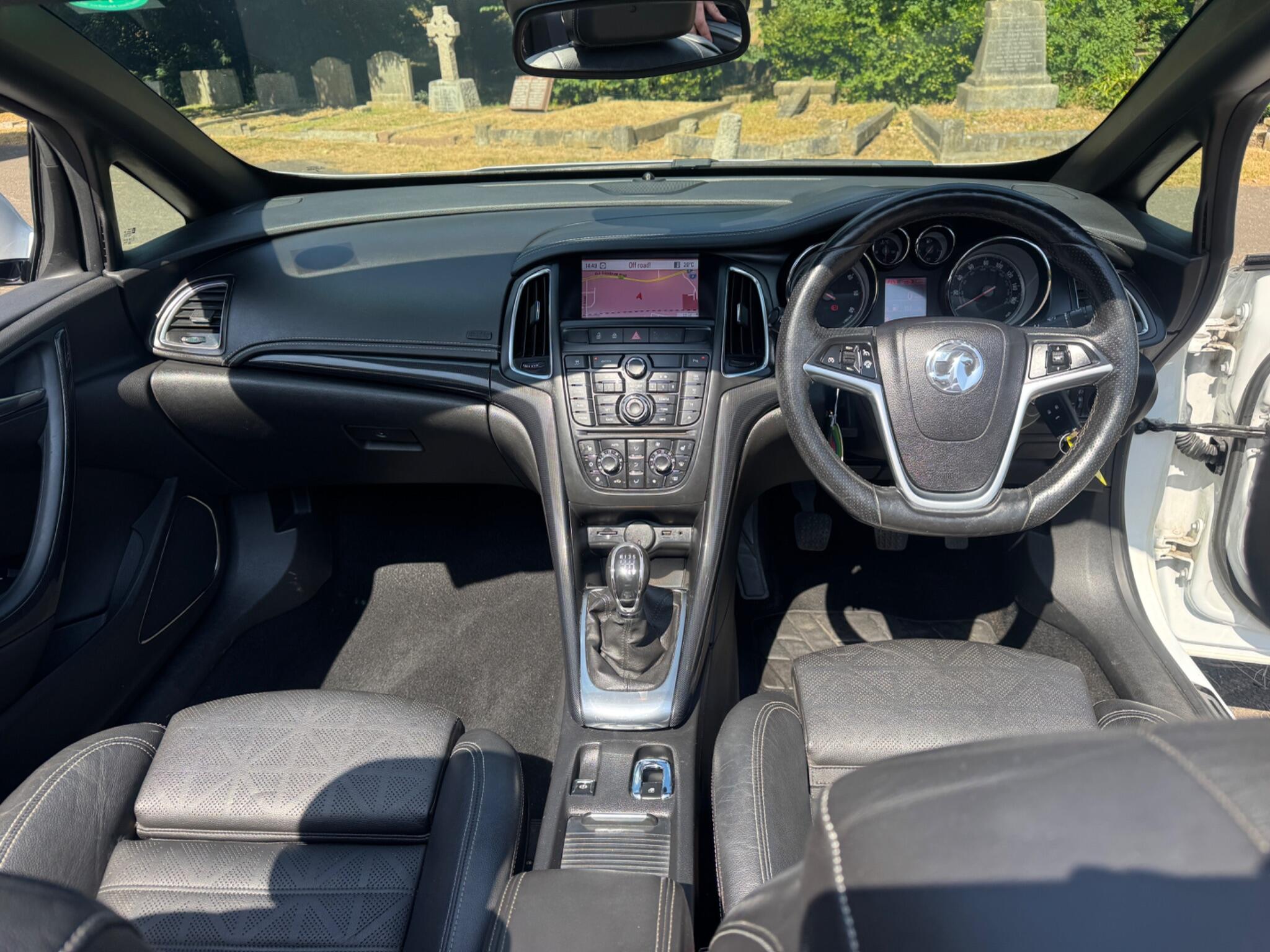 Vauxhall Cascada view 26